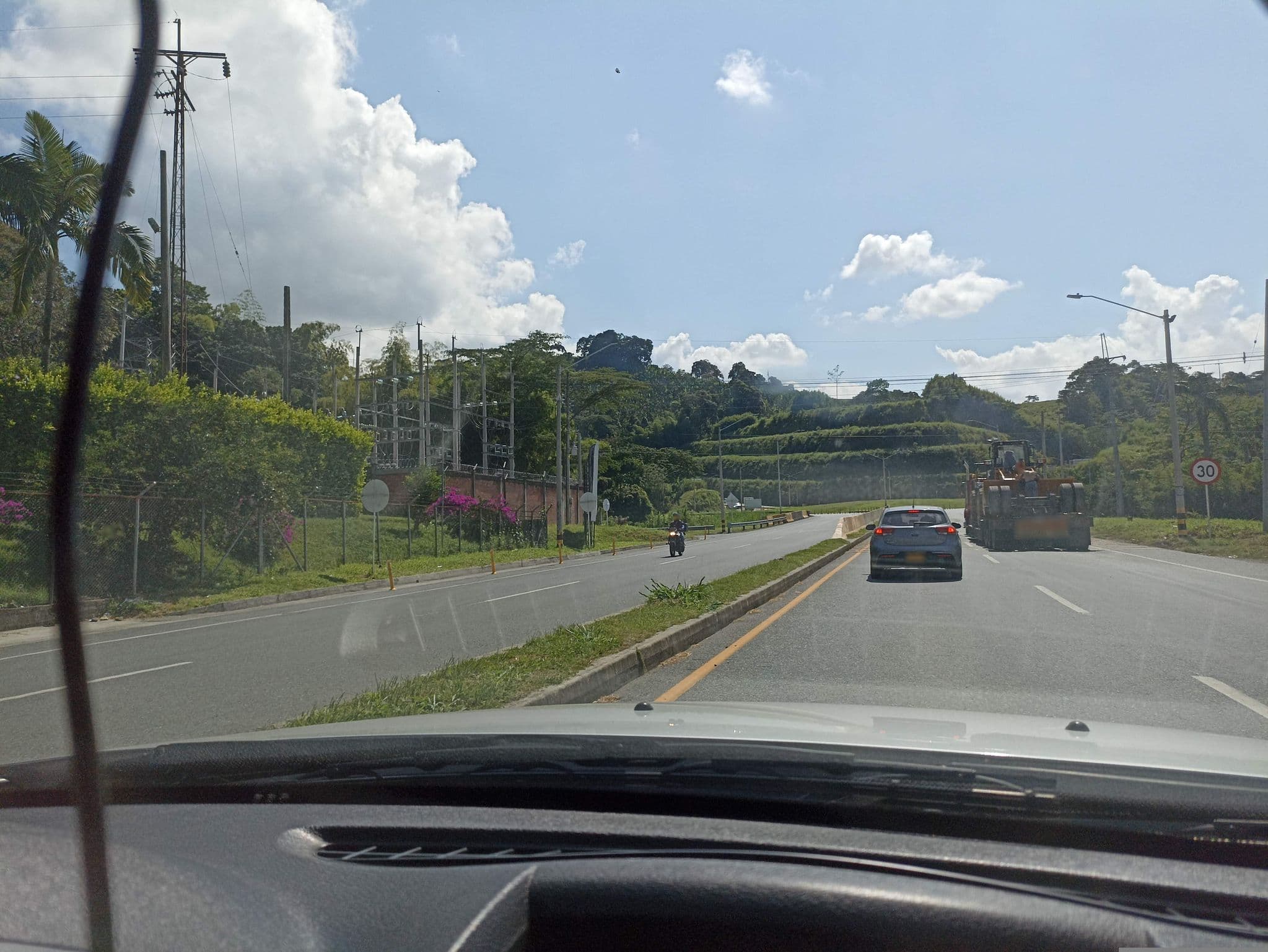 Street view near La Manuela, Palestina — © ljtoro (CC BY-SA · Mapillary)