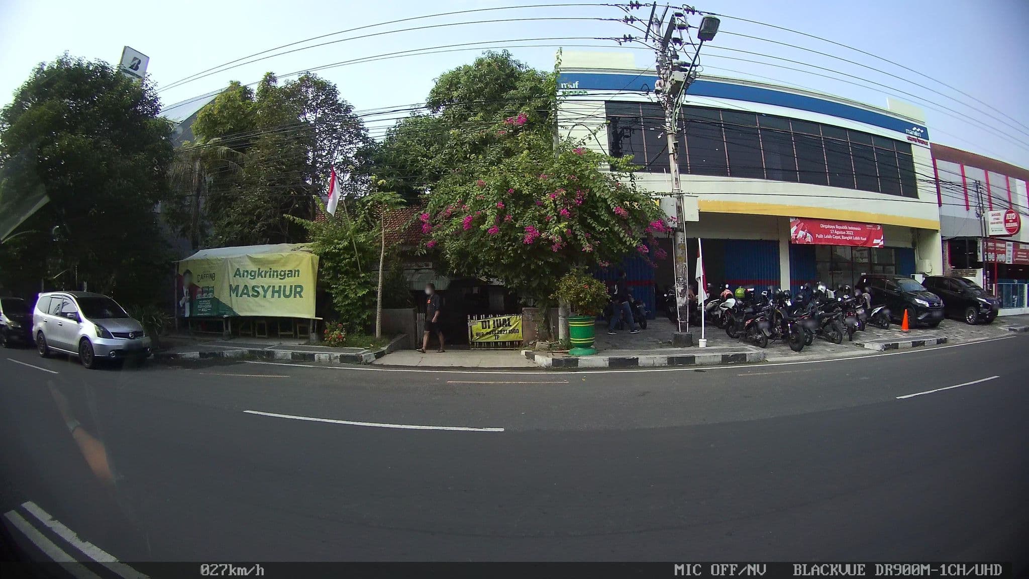 Street view near The Sunan Hotel Karanie, Yogyakarta — © kaart_1 (CC BY-SA · Mapillary)