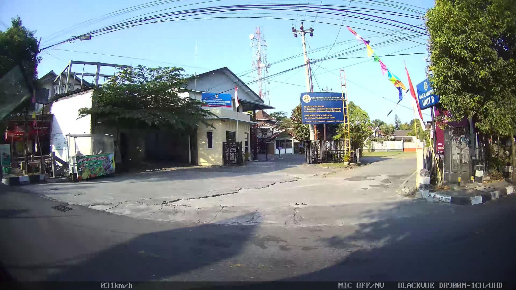 Street view near Meeting Point Grand Sargede Hotel, Yogyakarta — © kaart_1 (CC BY-SA · Mapillary)