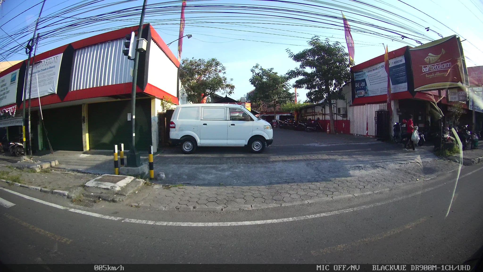 Street view near Hotel Kili Suci, Yogyakarta — © kaart_1 (CC BY-SA · Mapillary)