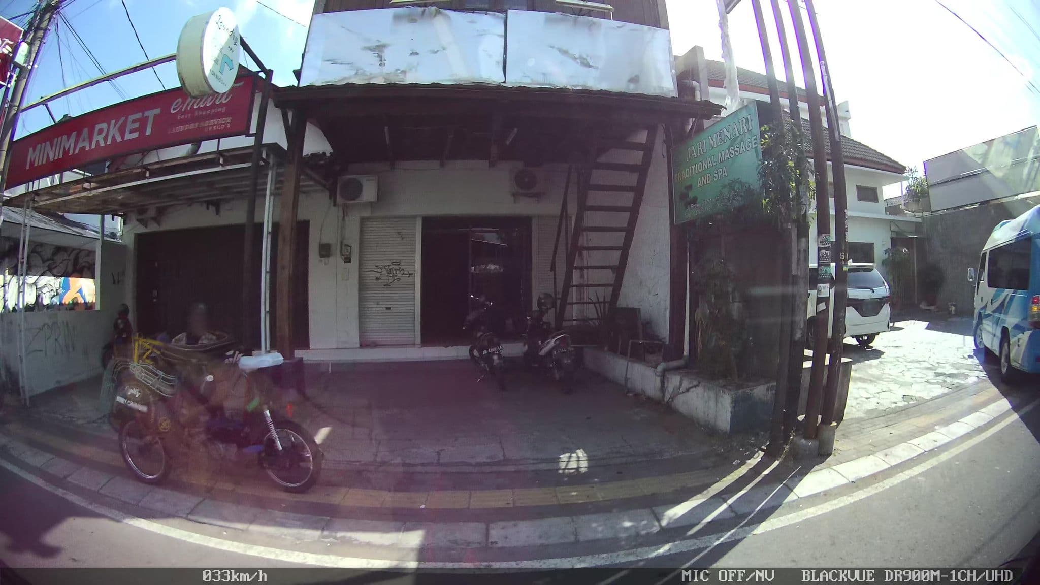 Street view near @hotel borobudur, Yogyakarta — © kaart_1 (CC BY-SA · Mapillary)