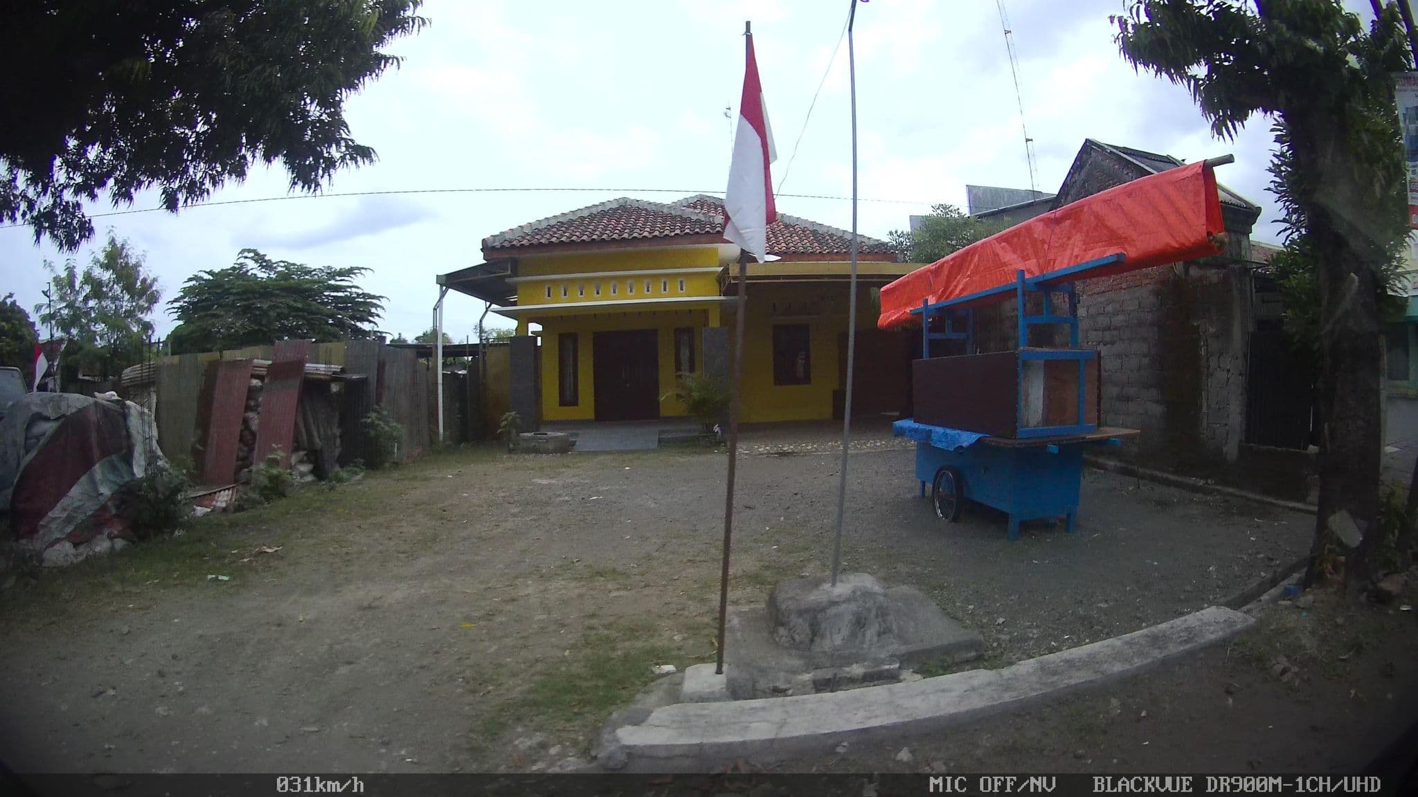 Street view near Homestay Tentrem Ayem, Yogyakarta — © kaart_1 (CC BY-SA · Mapillary)