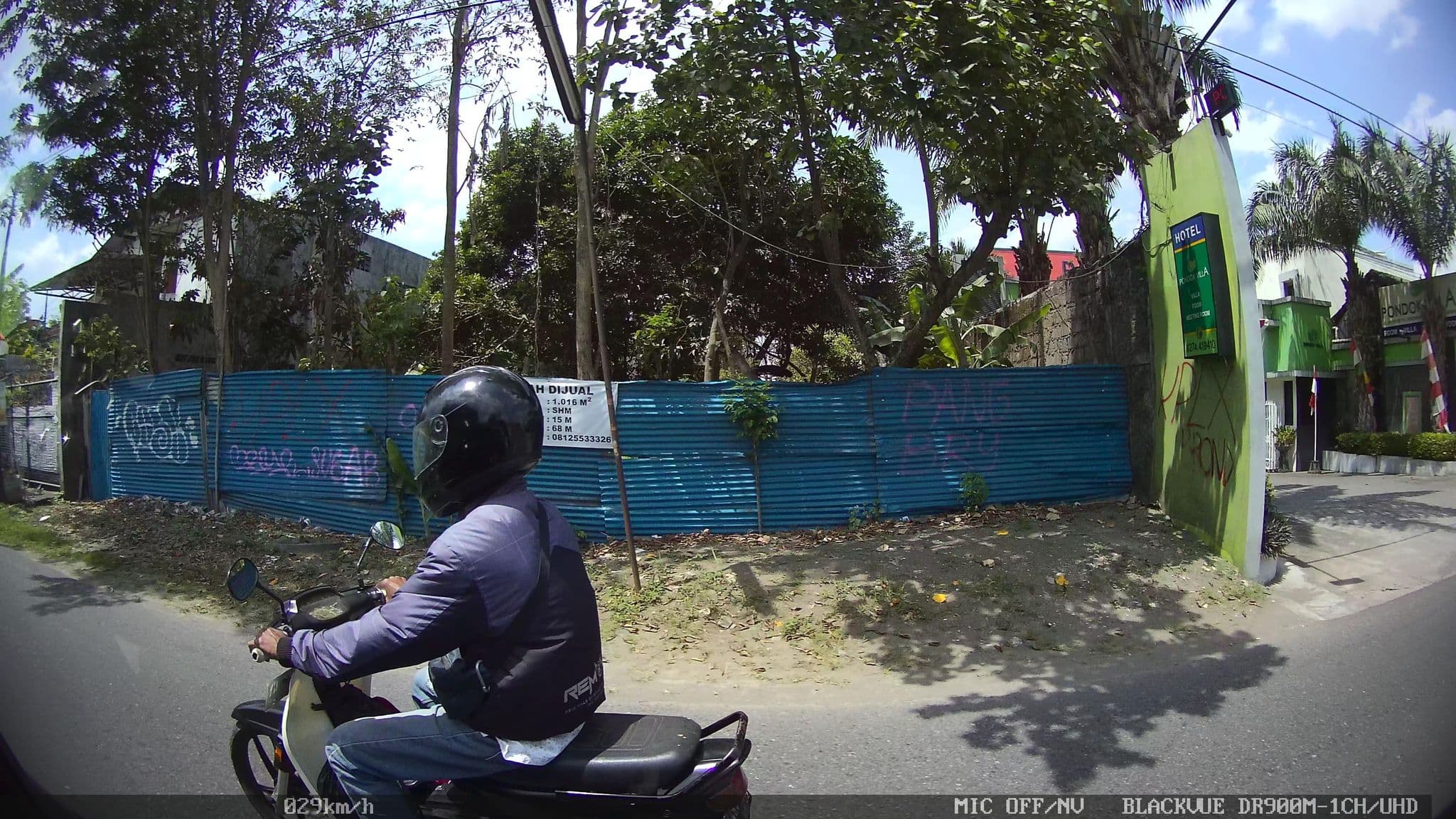 Street view near Pondok villa hotel, Gamping Lor — © kaart_2 (CC BY-SA · Mapillary)