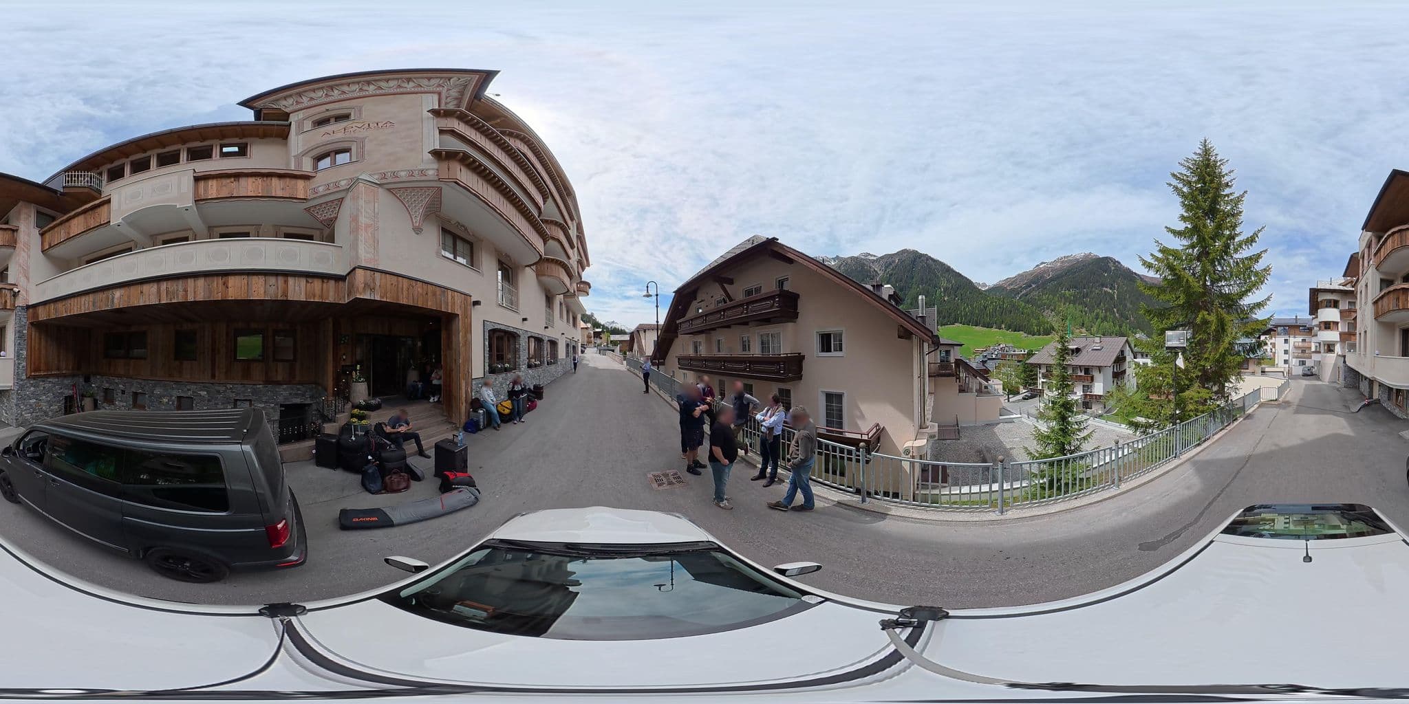 Street view near Brigitte, Ischgl — © osmplus_org (CC BY-SA · Mapillary)