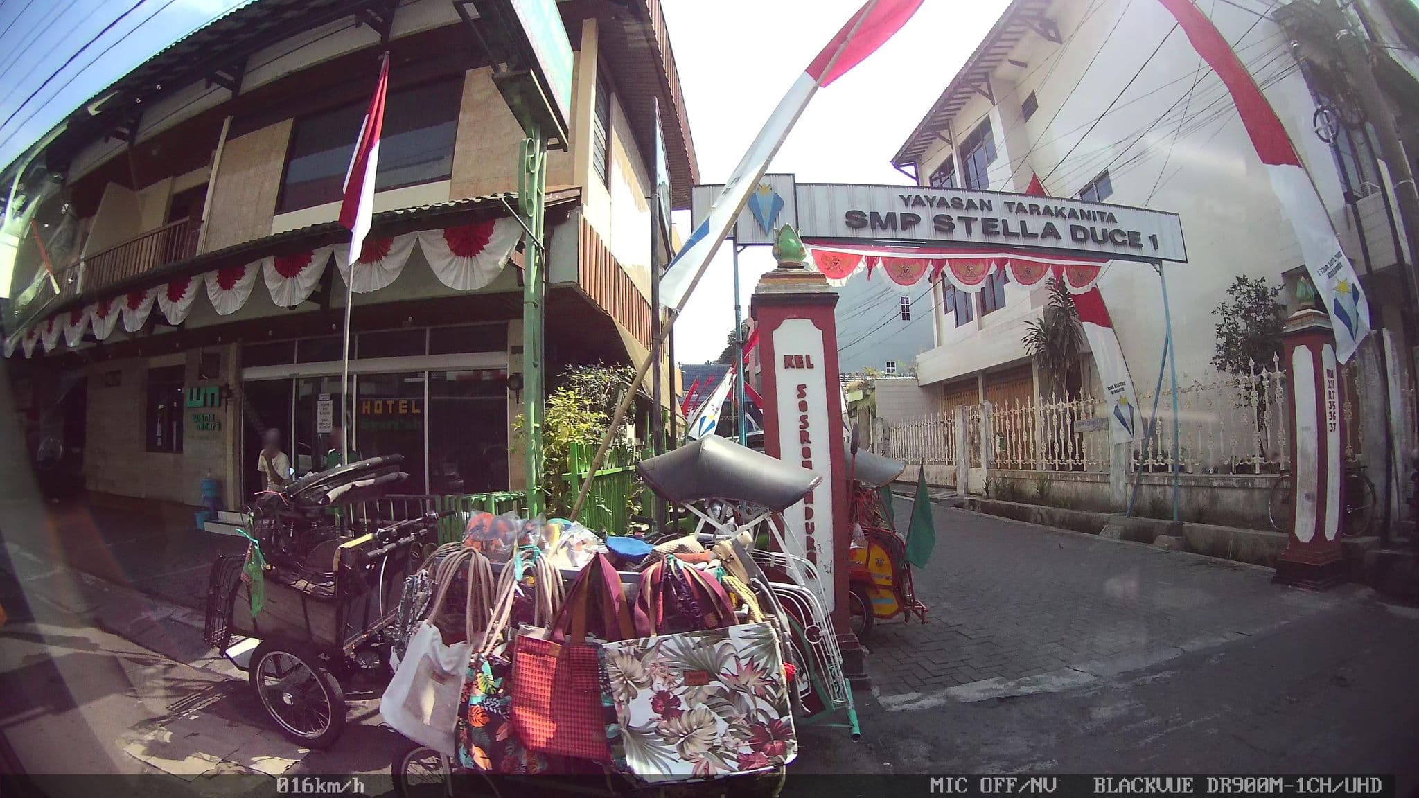 Street view near Hotel nuri yogyakarta, Yogyakarta — © kaart_2 (CC BY-SA · Mapillary)