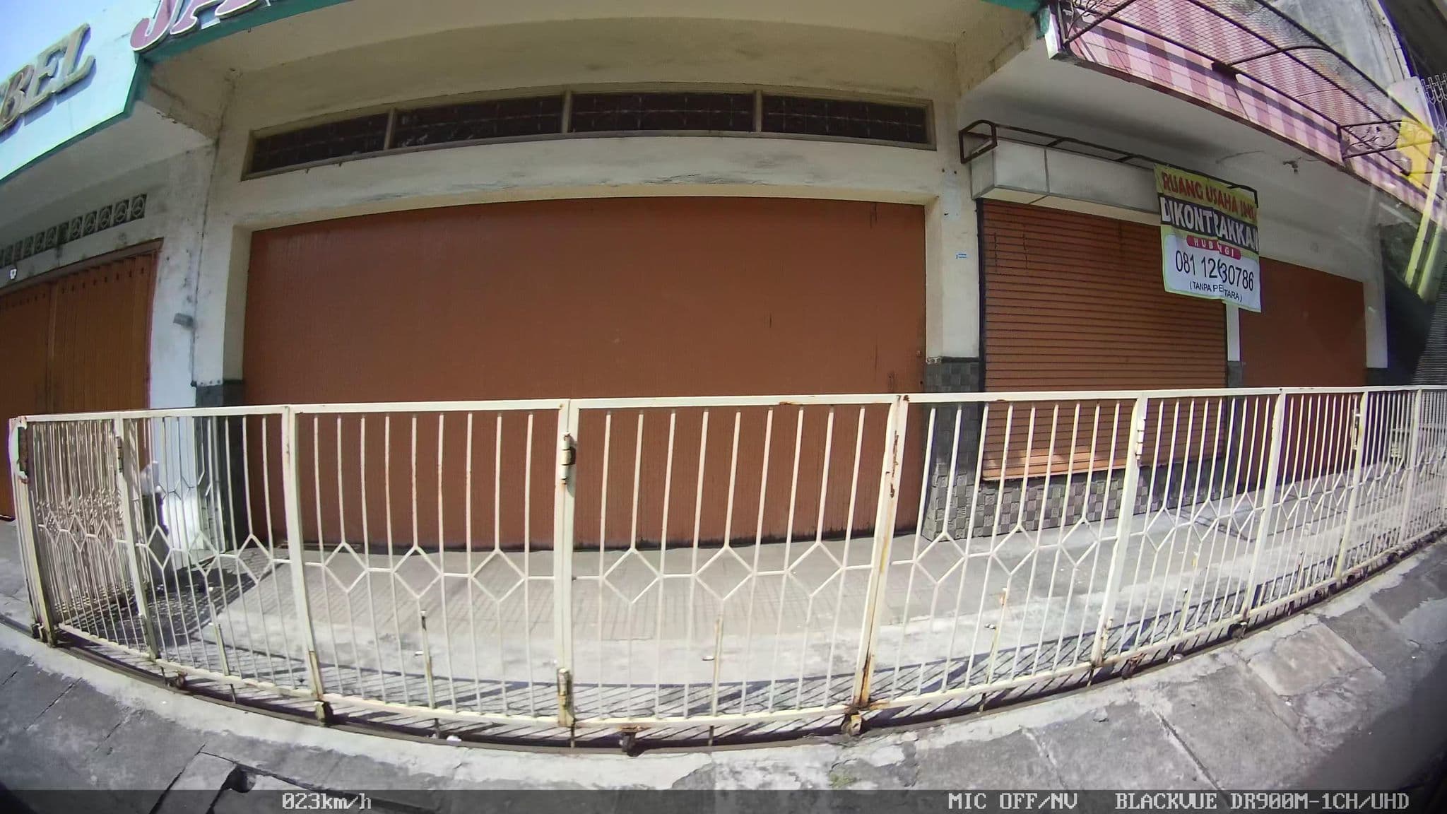 Street view near Jentra Dagen Hotel, Yogyakarta — © kaart_2 (CC BY-SA · Mapillary)