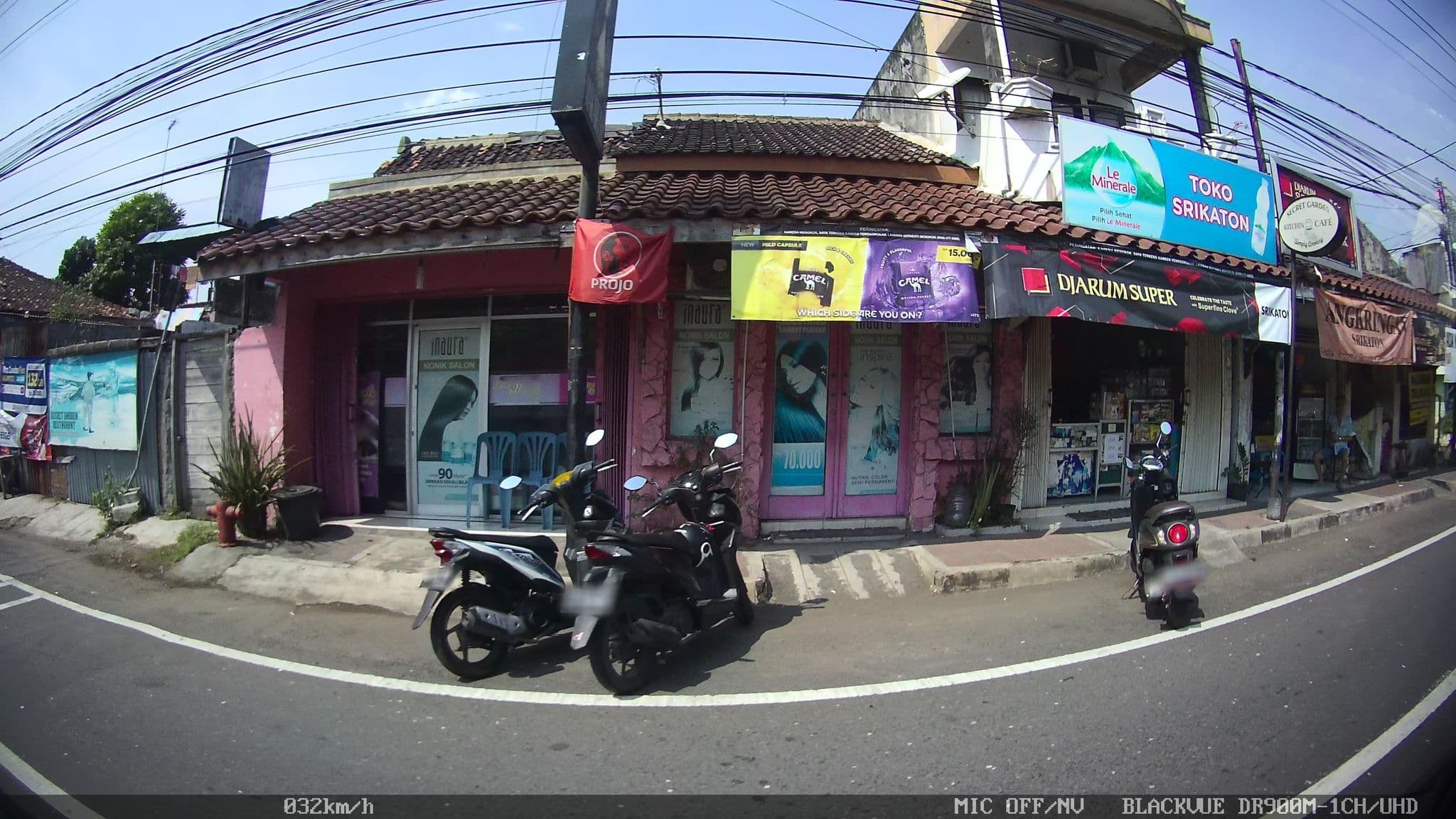 Street view near Agung Mas Hotel, Yogyakarta — © kaart_2 (CC BY-SA · Mapillary)