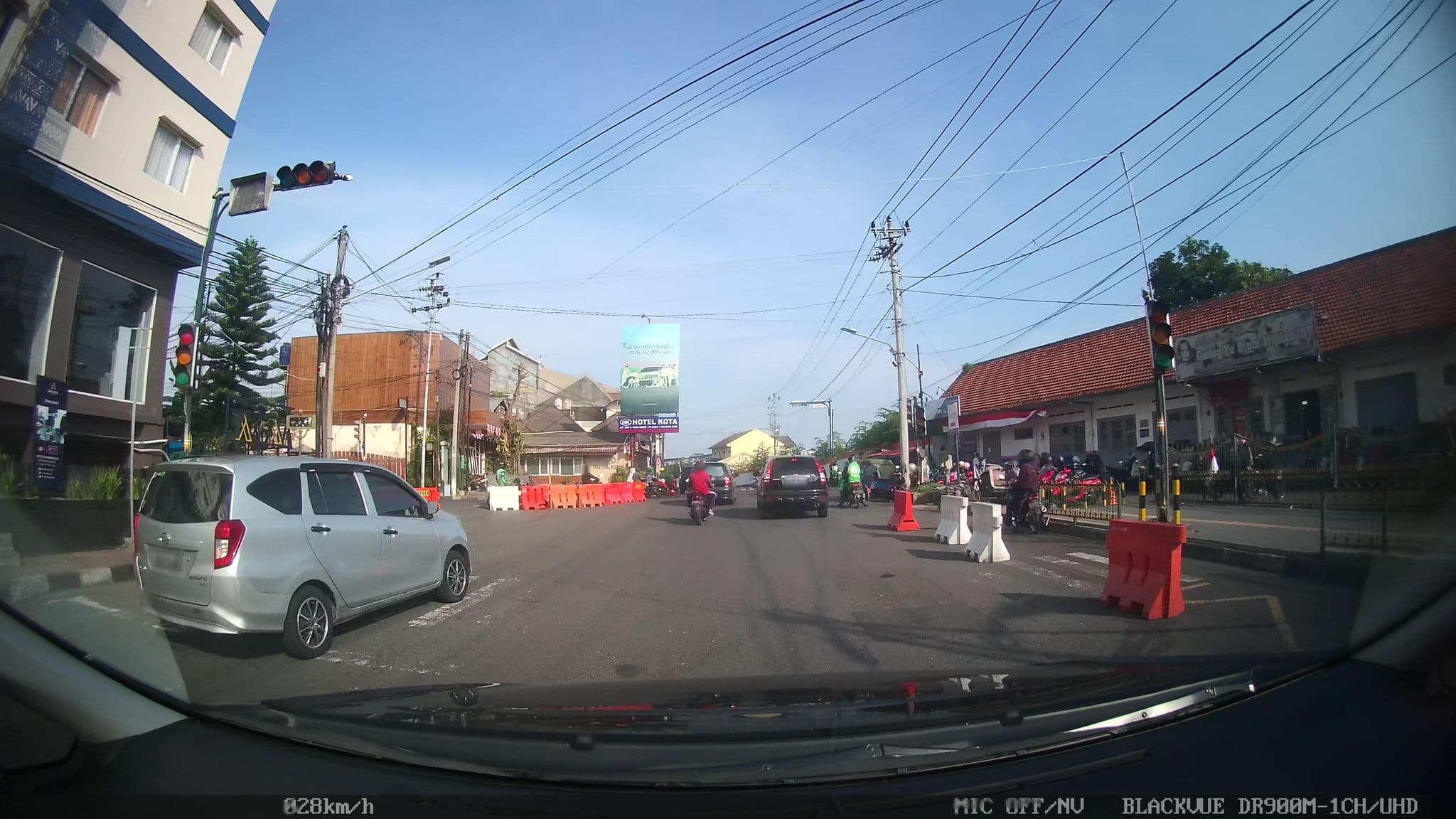 Street view near Arte Hotel, Yogyakarta — © kaart_2 (CC BY-SA · Mapillary)