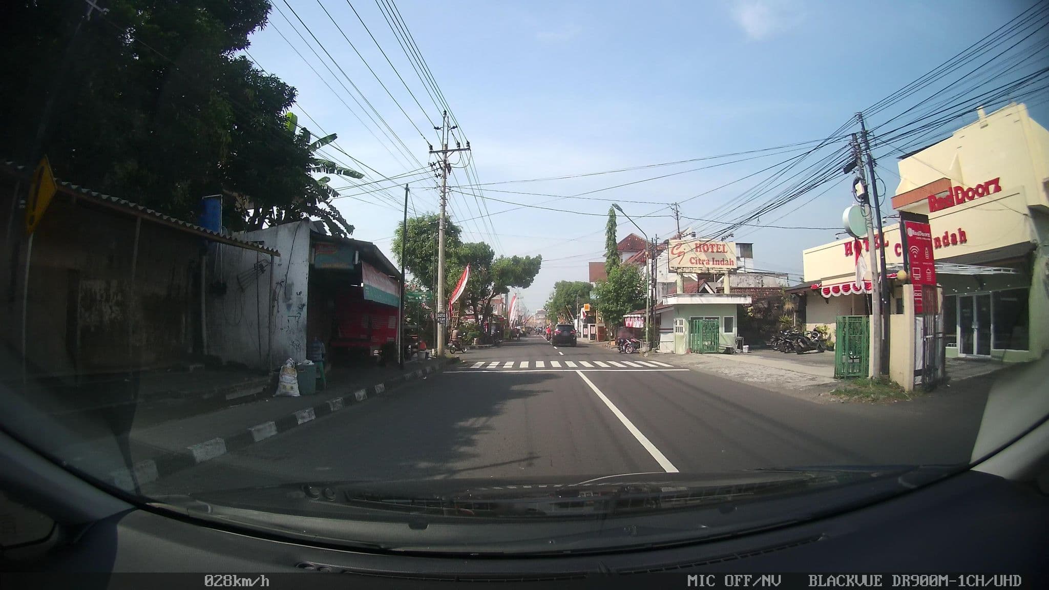 Street view near Hotel Citra Indah, Yogyakarta — © kaart5 (CC BY-SA · Mapillary)