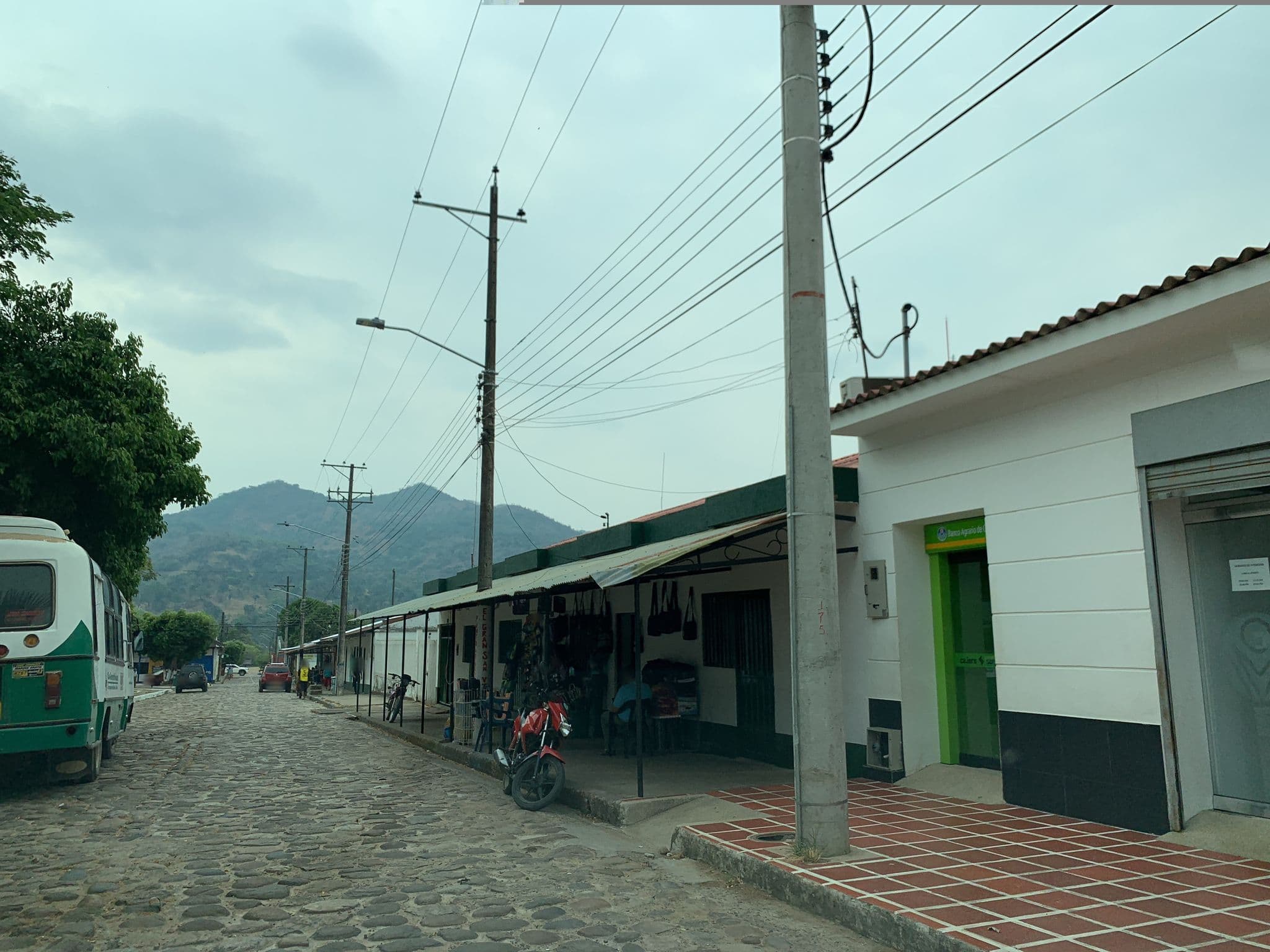 Street view near Hotel Nunchía, Nunchía — © javiersneider (CC BY-SA · Mapillary)