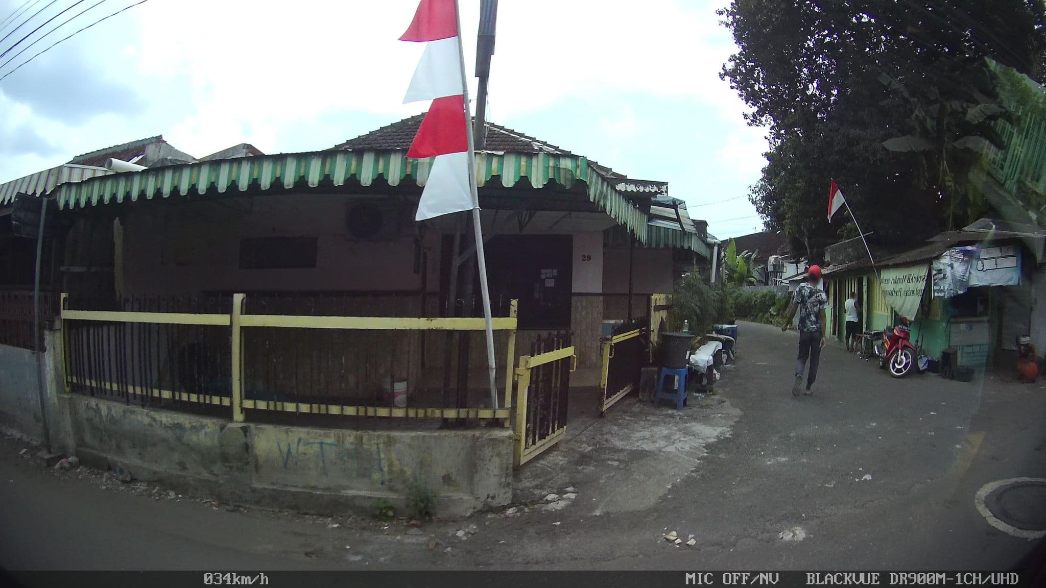 Street view near Ipienk House, Yogyakarta — © kaart_2 (CC BY-SA · Mapillary)