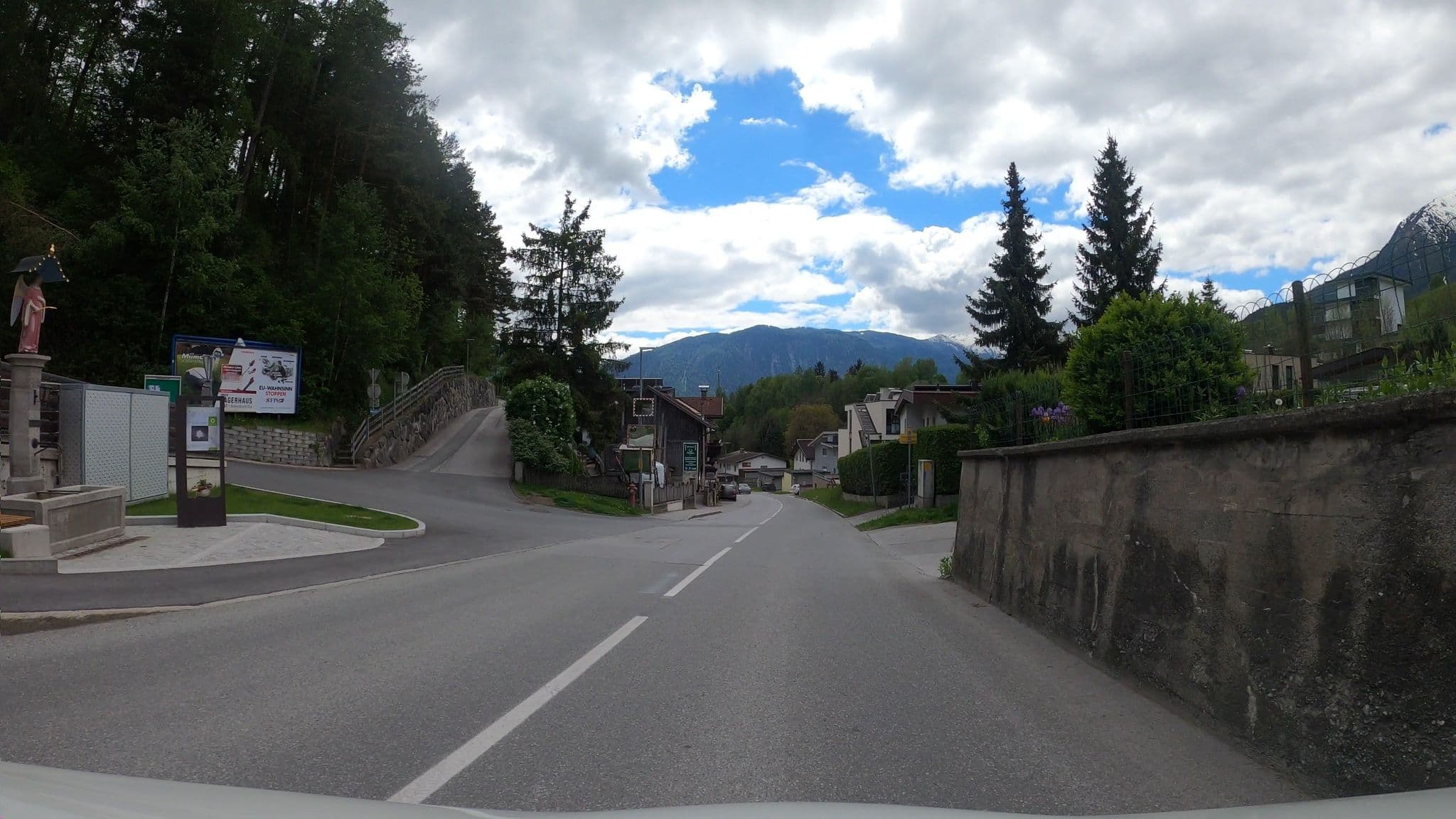 Street view near Lehngasse 46a, Imst — © osmplus_org (CC BY-SA · Mapillary)