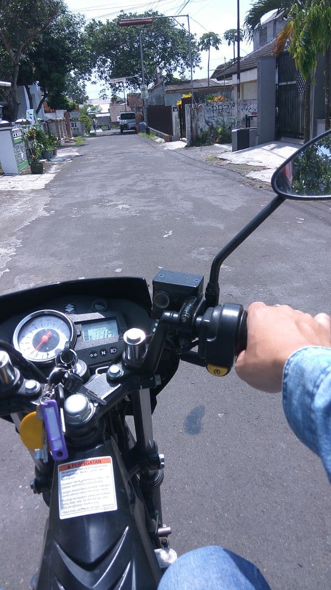 Street view near Reddoorz Syariah @ Babadan Baru Jakal, Melati — © hestiningsih (CC BY-SA · Mapillary)