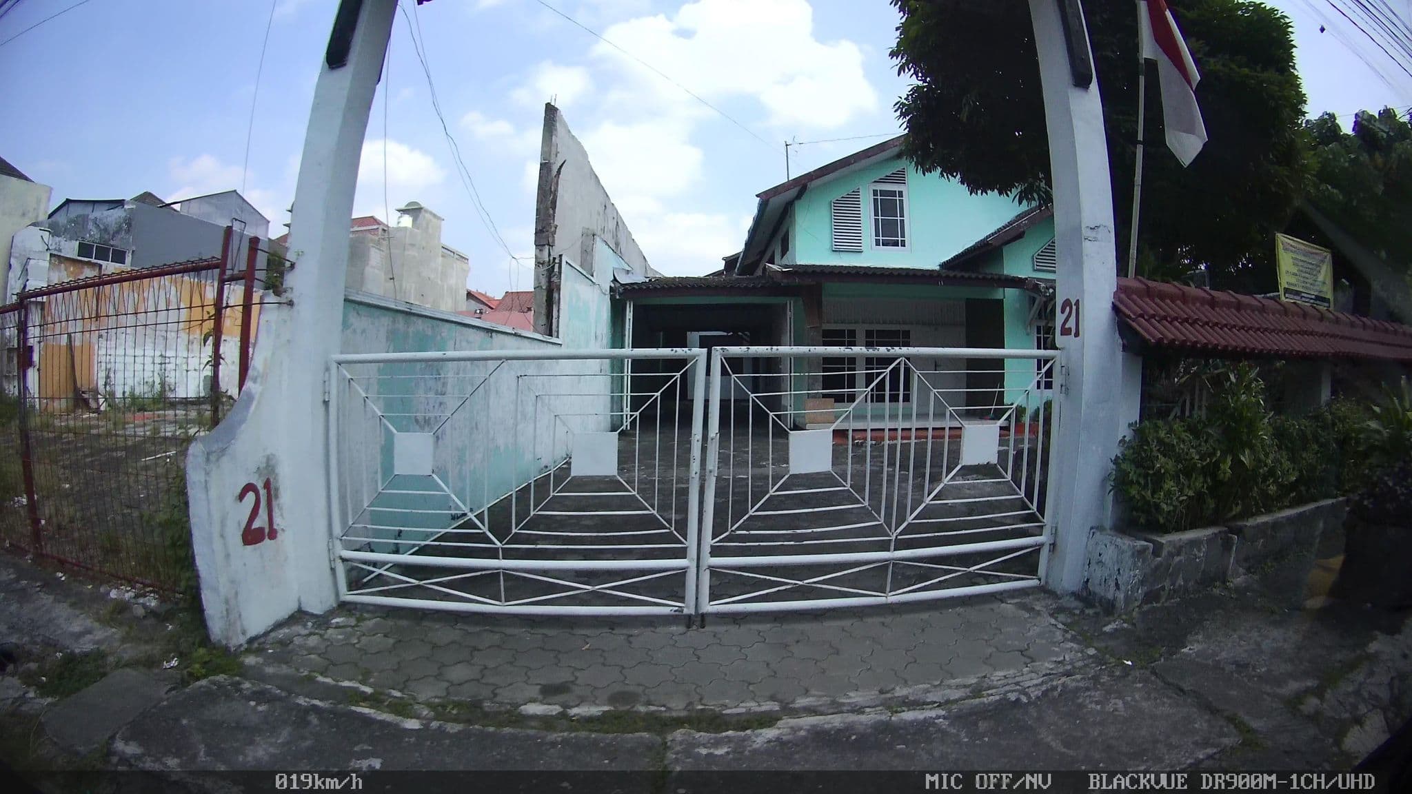 Street view near Balirejo Guest House, Yogyakarta — © kaart_2 (CC BY-SA · Mapillary)