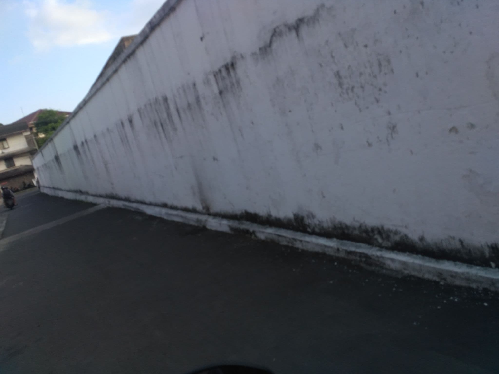 Street view near Hotel Universitas Negeri Yogya, Yogyakarta — © dina_permata (CC BY-SA · Mapillary)