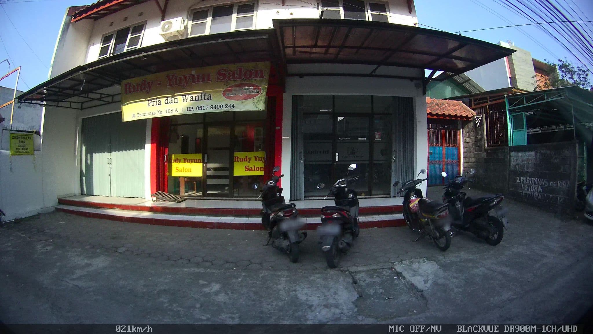 Street view near Vlure Cafe & Guest House, Melati — © kaart_2 (CC BY-SA · Mapillary)