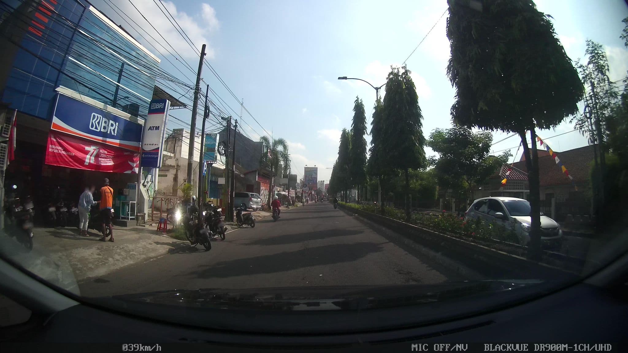 Street view near Grand Tjokro Yogyakarta, Melati — © kaart5 (CC BY-SA · Mapillary)