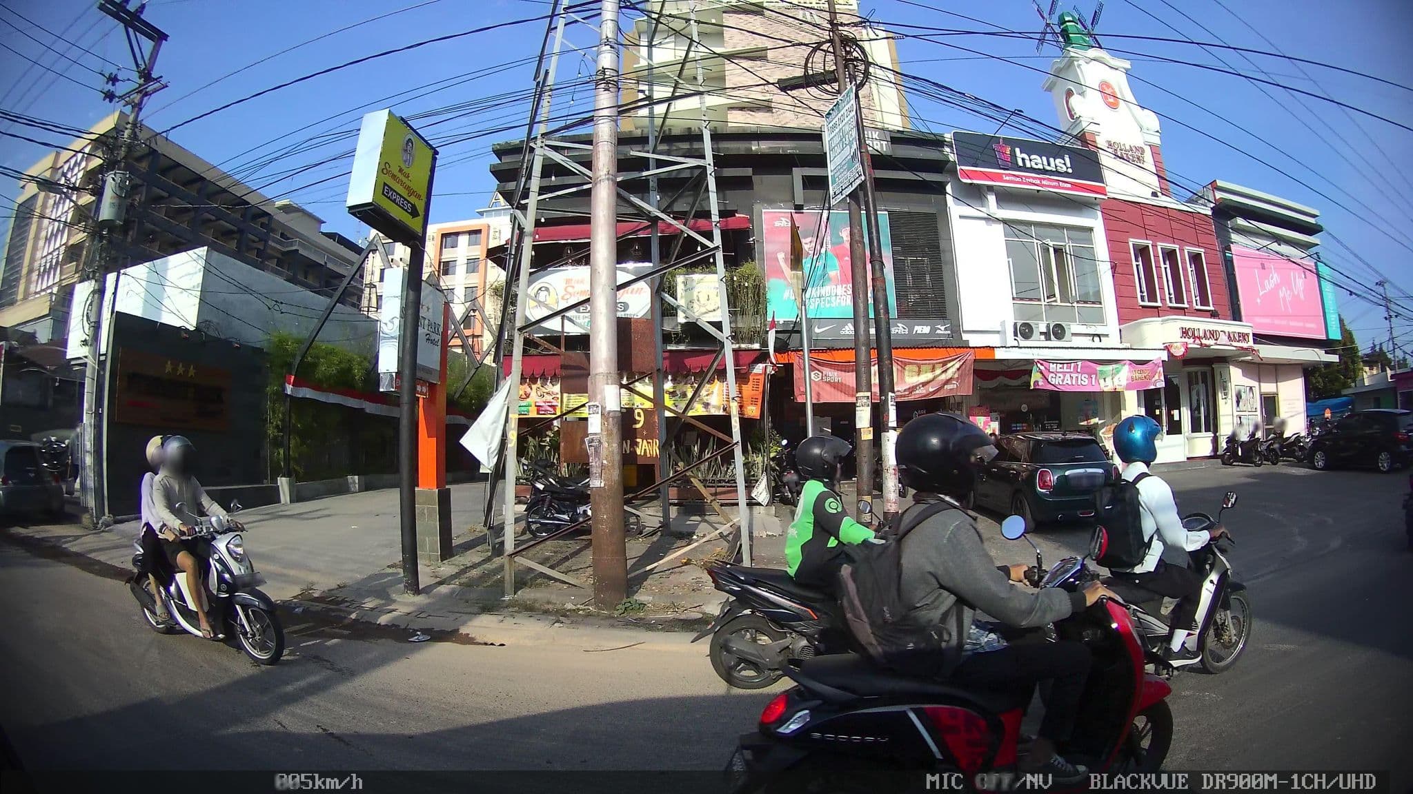 Street view near Meeting room MM hotel seturan, Yogyakarta — © kaart_2 (CC BY-SA · Mapillary)