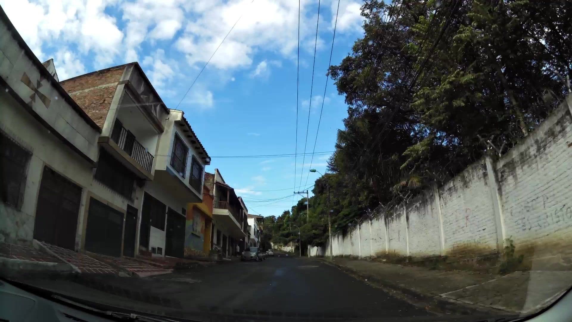 Street view near Maisant Hostel, Cali