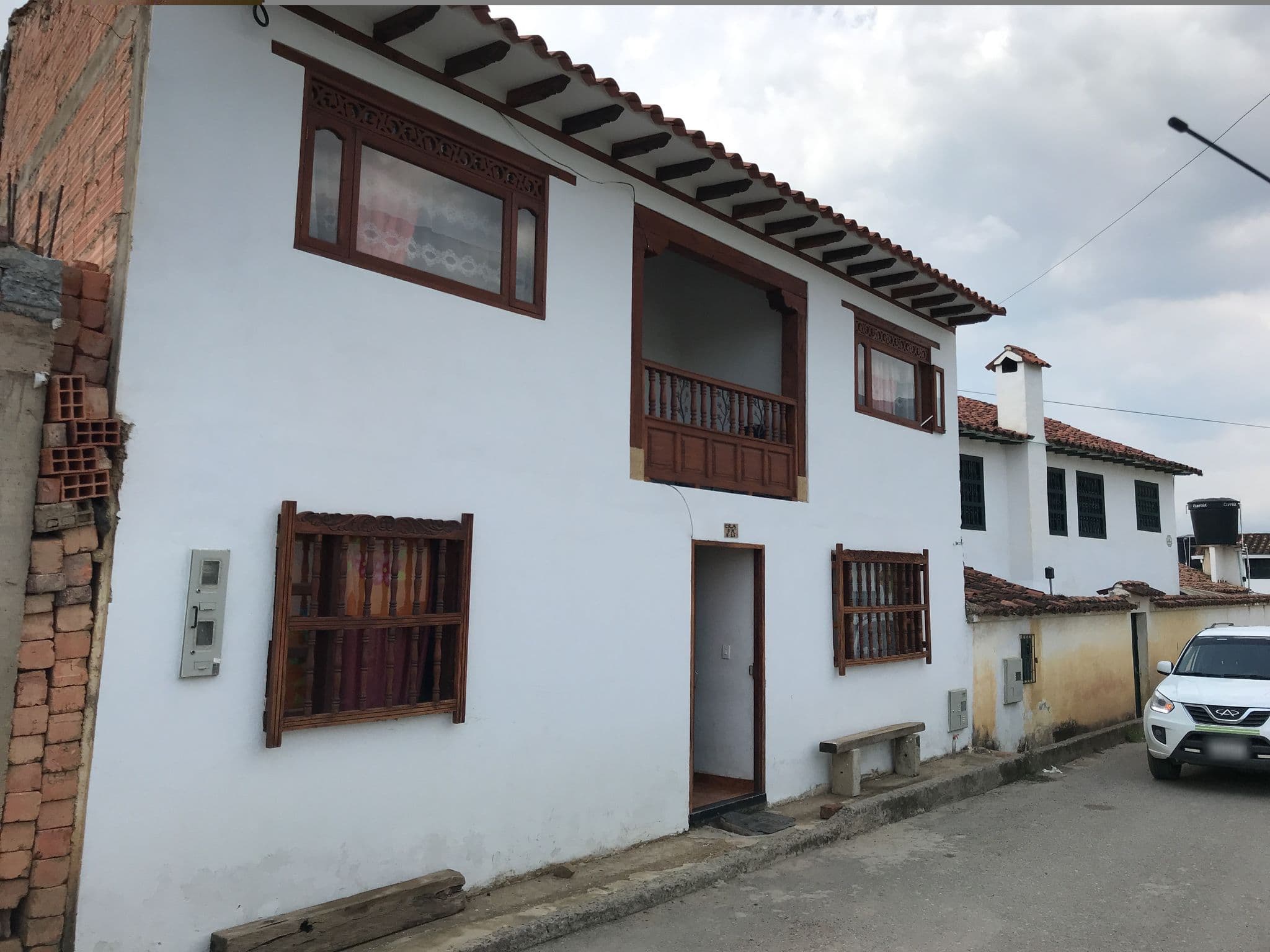 Street view near Iguaque Lodge Apto, Villa de Leyva — © ejegg (CC BY-SA · Mapillary)
