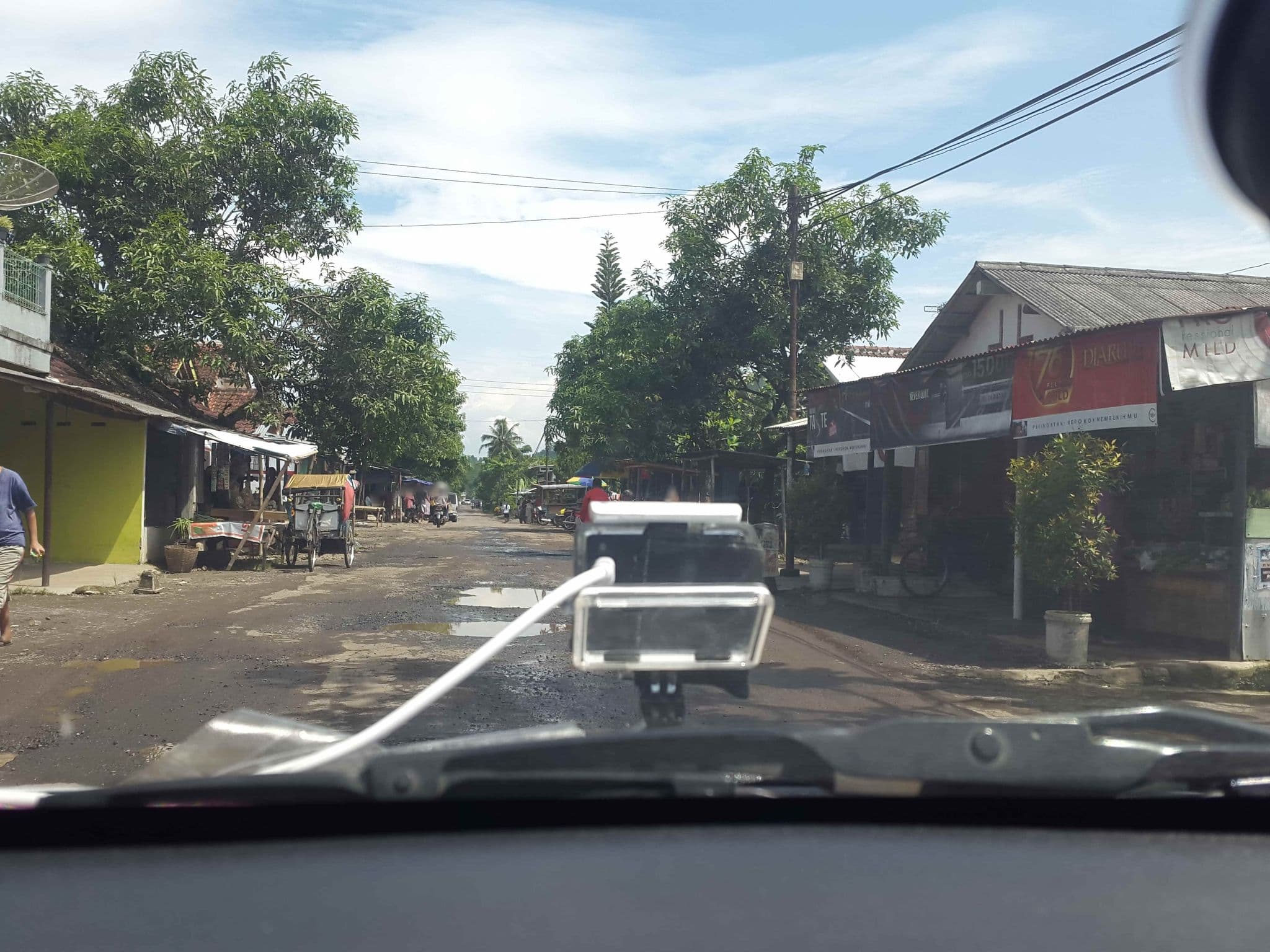 Street view near Akbar Hotel, Banyumas — © roadroid (CC BY-SA · Mapillary)