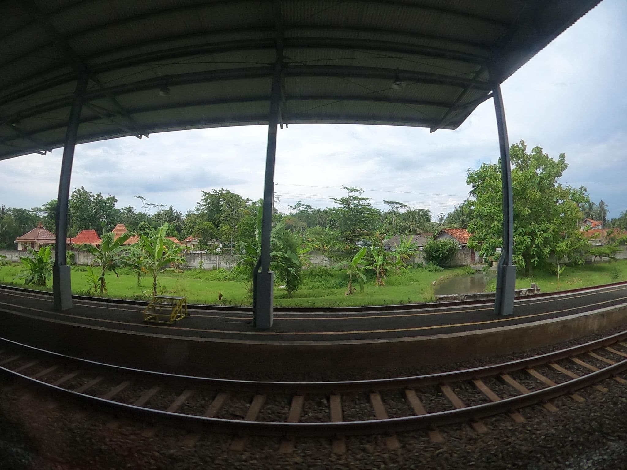 Street view near Grage Ramayana Hotel, Kutoarjo — © rgtm_ryuiki (CC BY-SA · Mapillary)