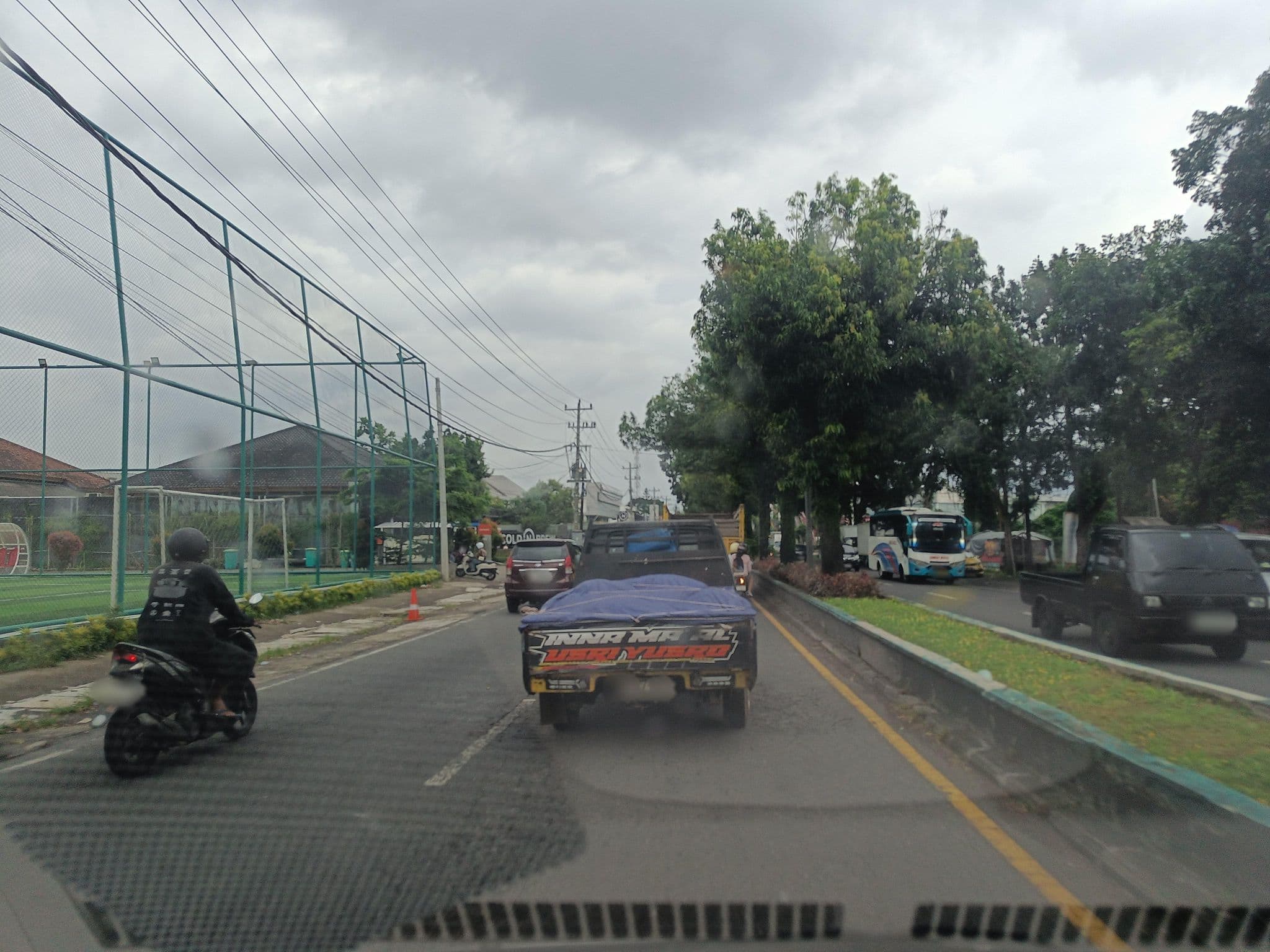 Street view near Room 501 Hotel Trio, Mertoyudan — © hen0ch (CC BY-SA · Mapillary)