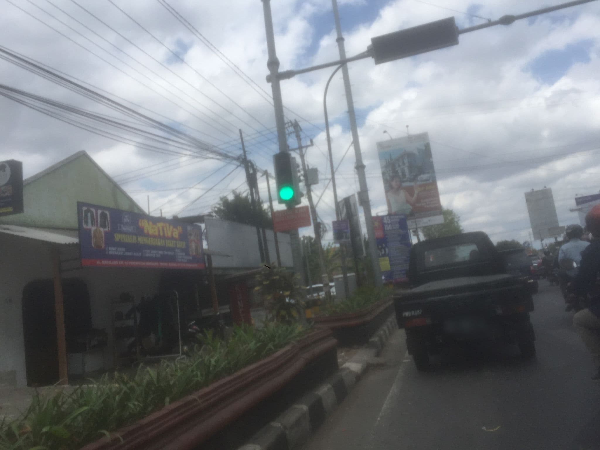 Street view near Hotel Grand Rosela Yogyakarta, Sleman — © rifki (CC BY-SA · Mapillary)