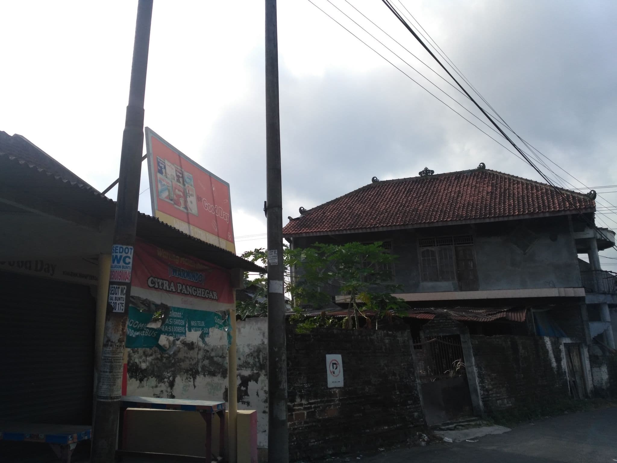 Street view near Kontrakan Jakal, Melati — © dina_permata (CC BY-SA · Mapillary)