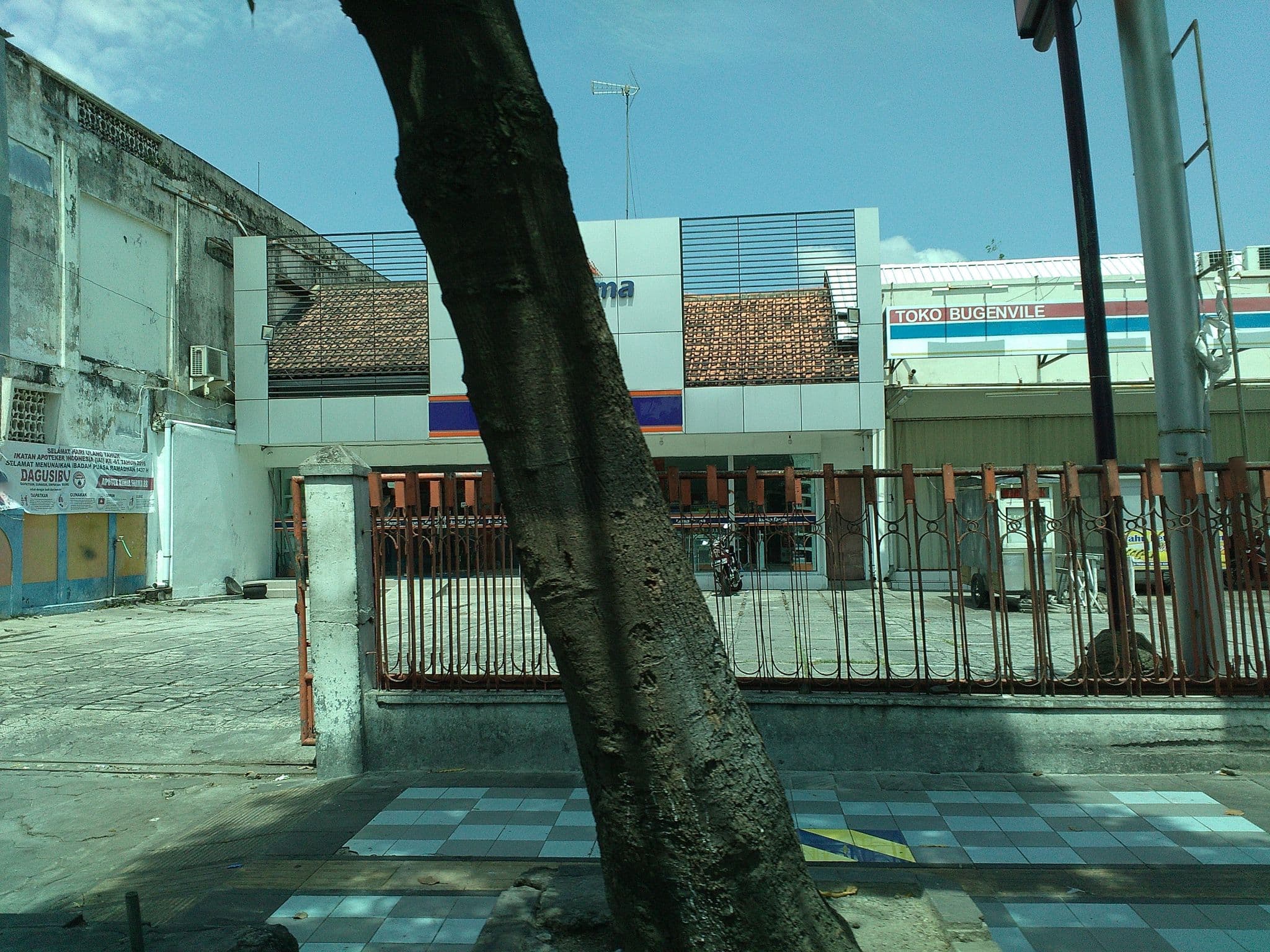 Street view near Perdana Raya Hotel Room 20, Klaten — © arizalkawamuna (CC BY-SA · Mapillary)