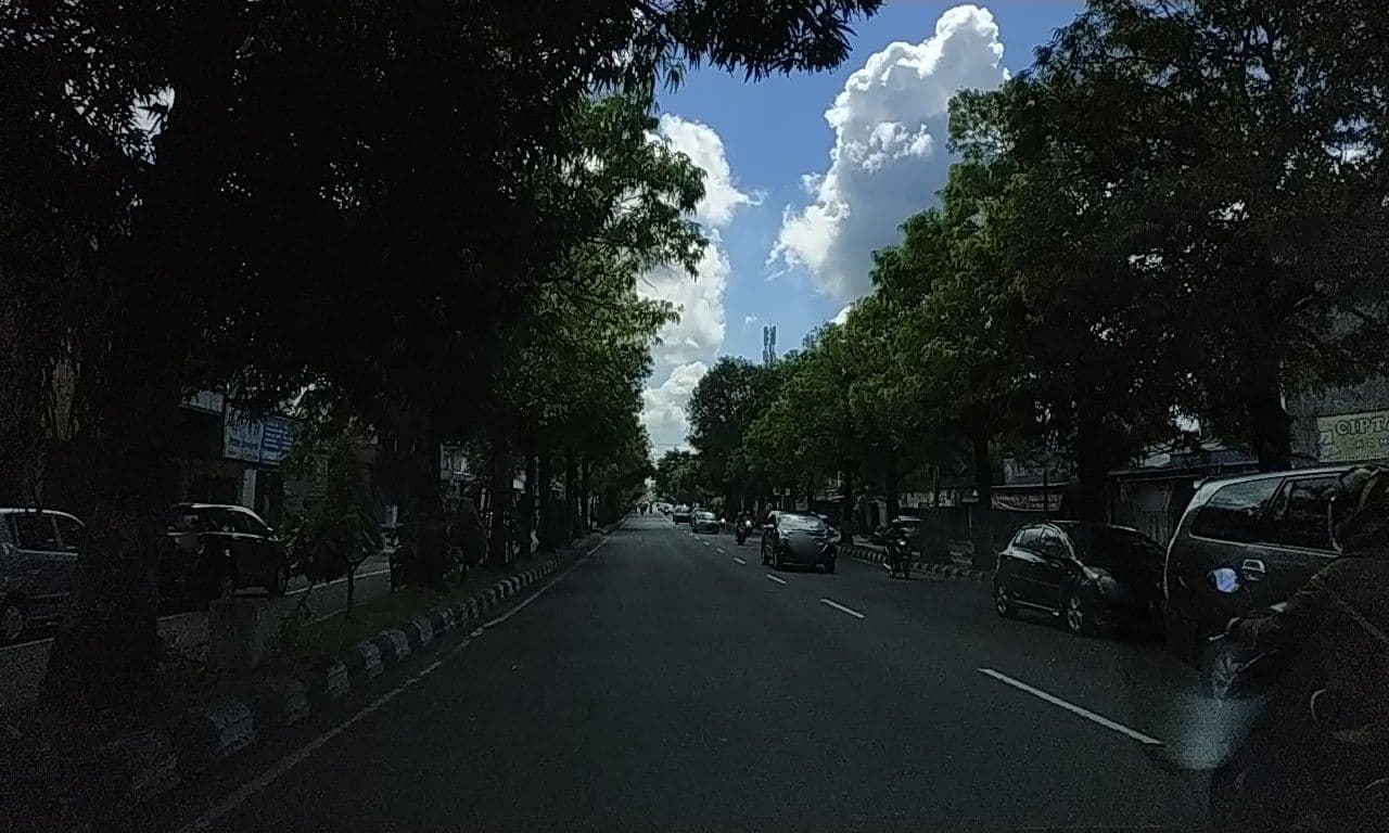 Street view near Sheraton Mustika Yogyakarta Resort & Spa, Klaten — © riyadiwibowo (CC BY-SA · Mapillary)