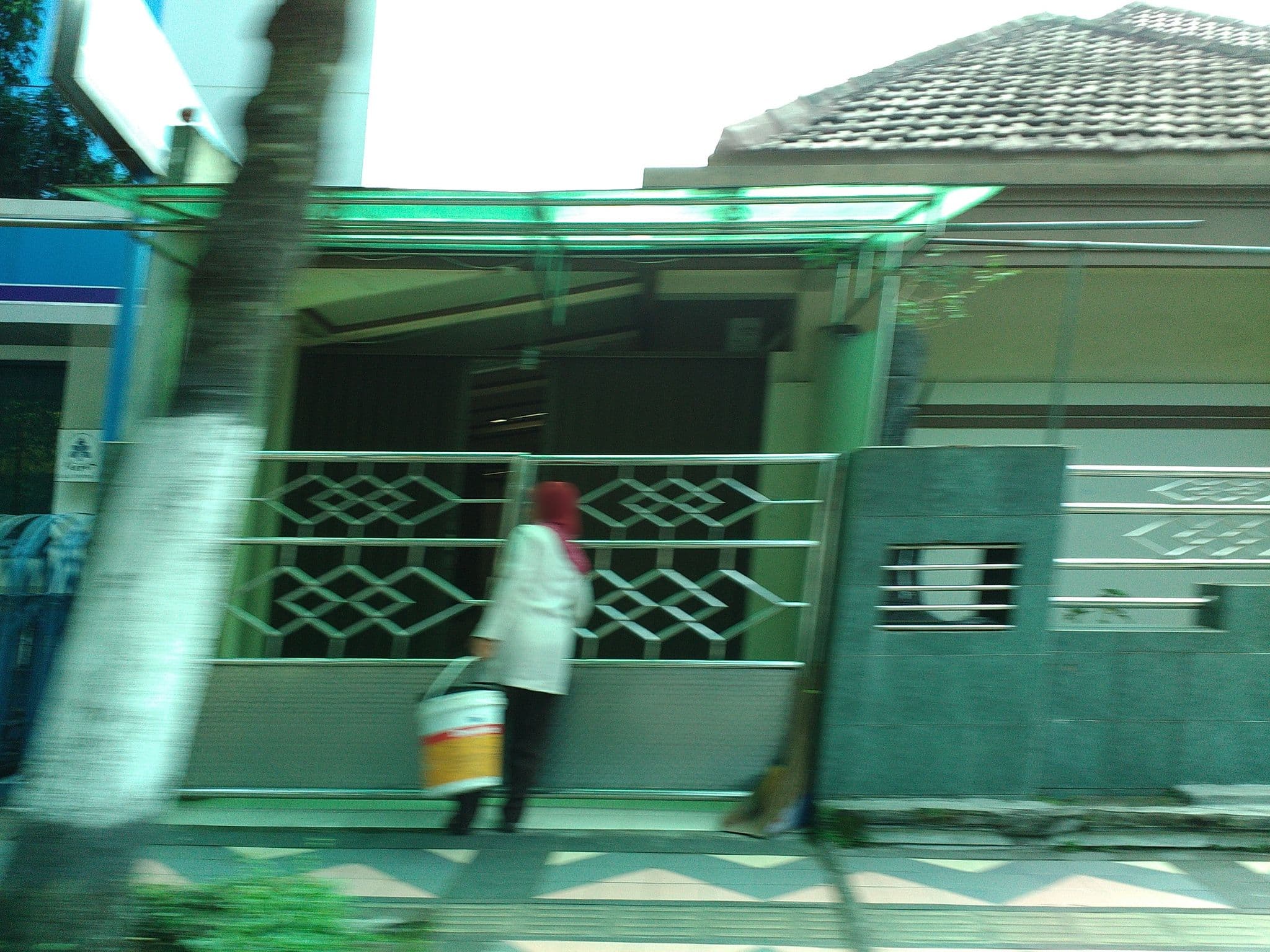 Street view near Ndalem Pusponyidro Homestay, Klaten — © arizalkawamuna (CC BY-SA · Mapillary)