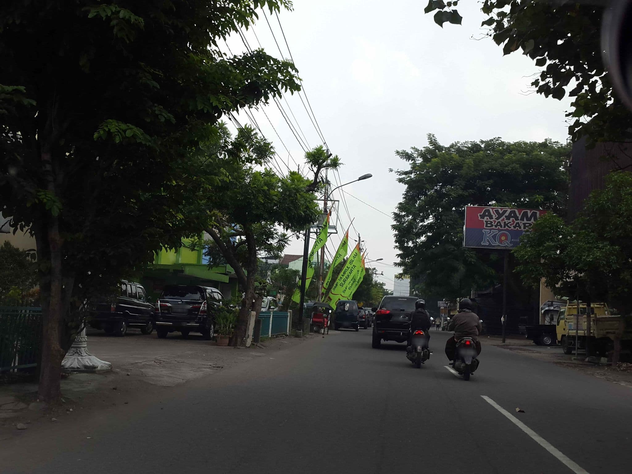 Street view near Sparkling Place 203 (Hotel Tiara Puspita), Surakarta — © roadroid (CC BY-SA · Mapillary)