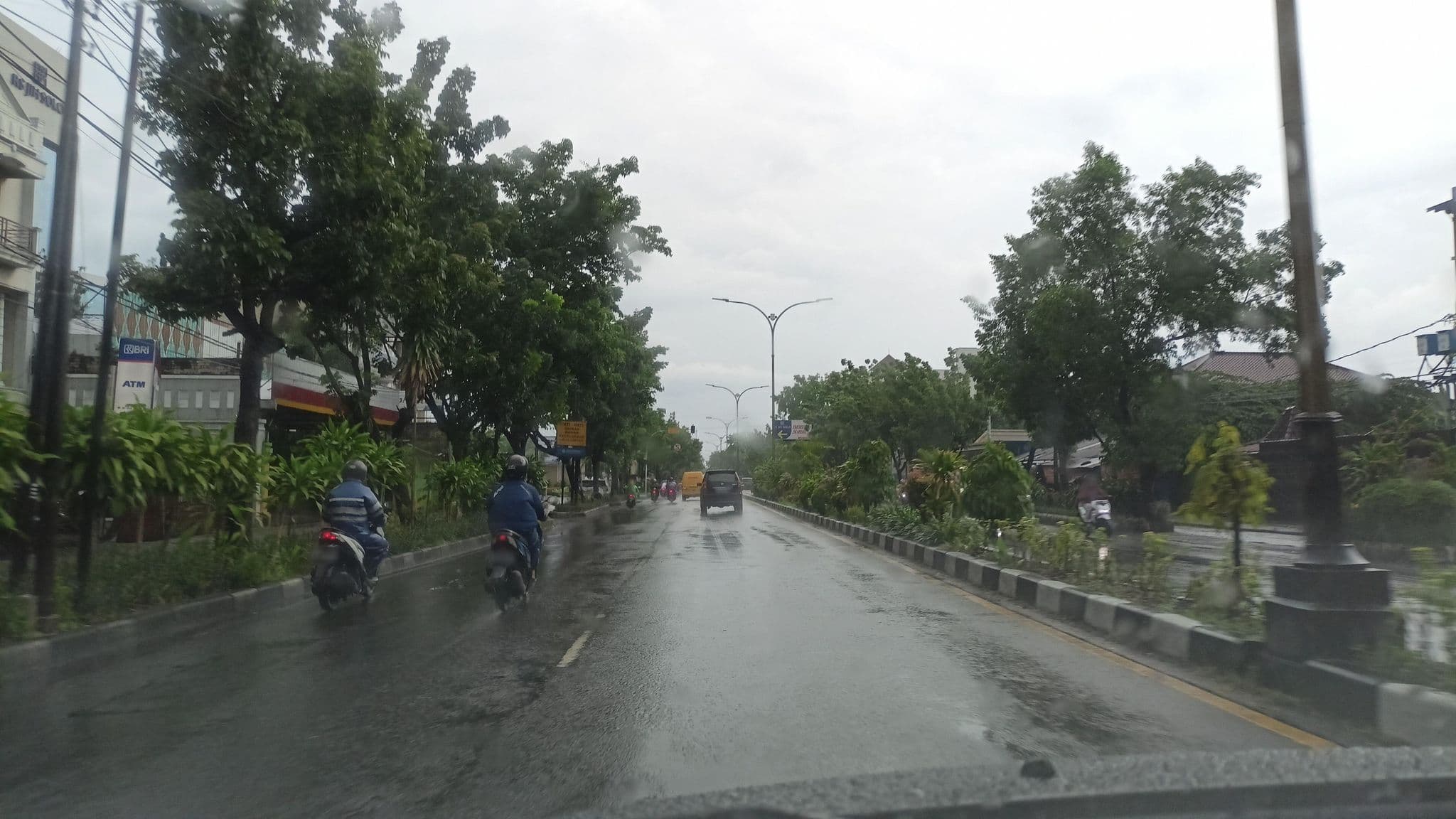Street view near Arrya Guna, Colomadu — © ardi93 (CC BY-SA · Mapillary)