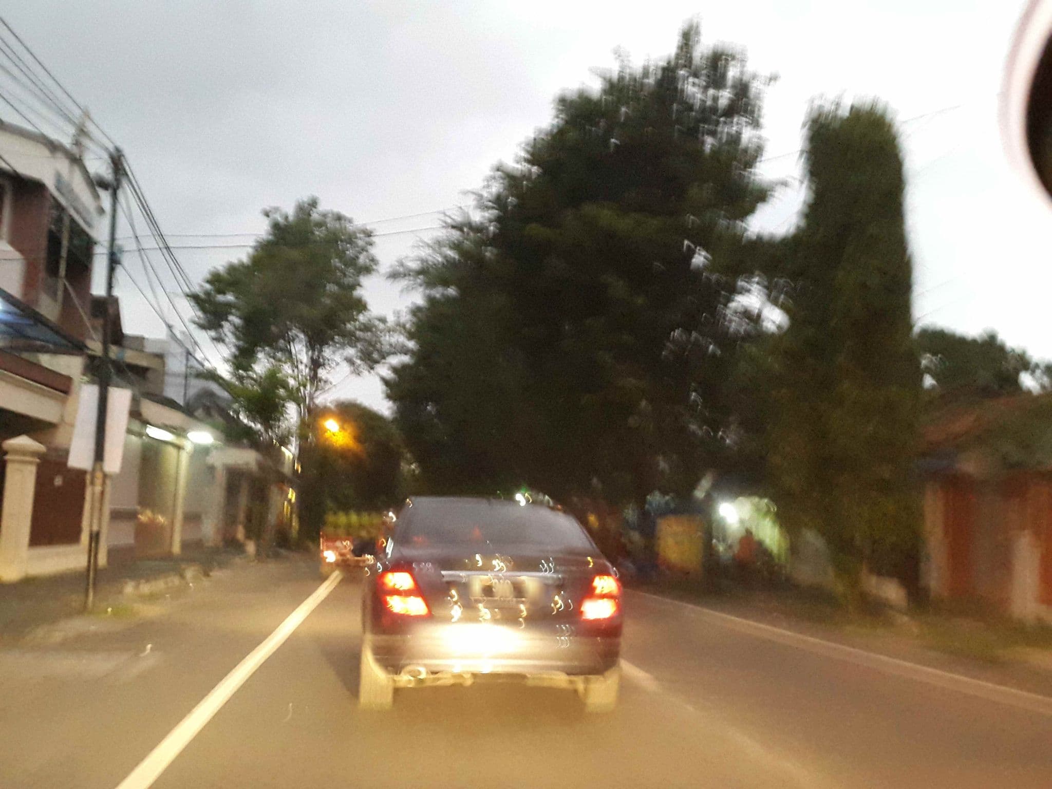 Street view near hotel kaloko jalan gajahmada solo, Surakarta — © roadroid (CC BY-SA · Mapillary)