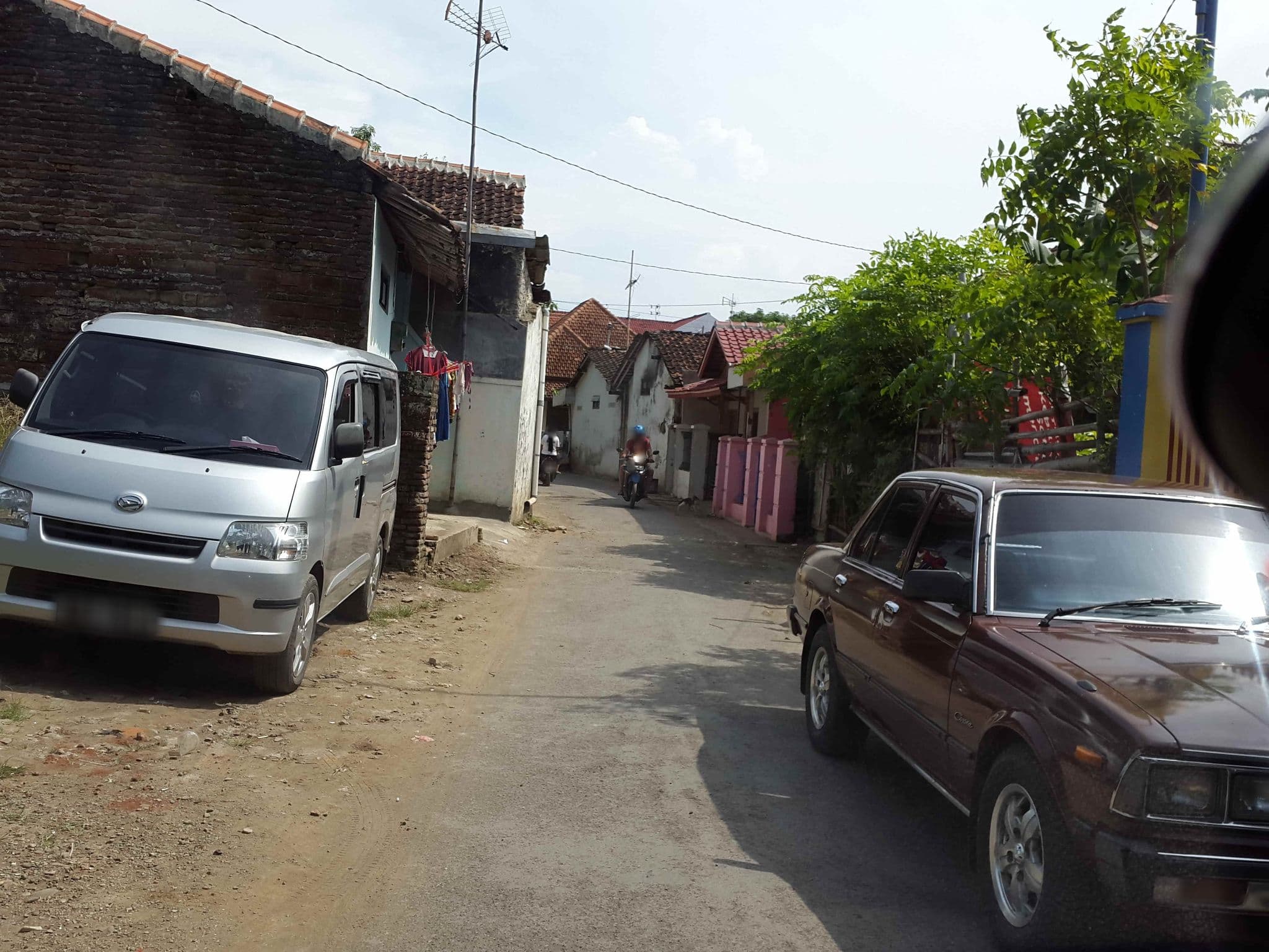Street view near The Winner Hotel, Pemalang — © roadroid (CC BY-SA · Mapillary)