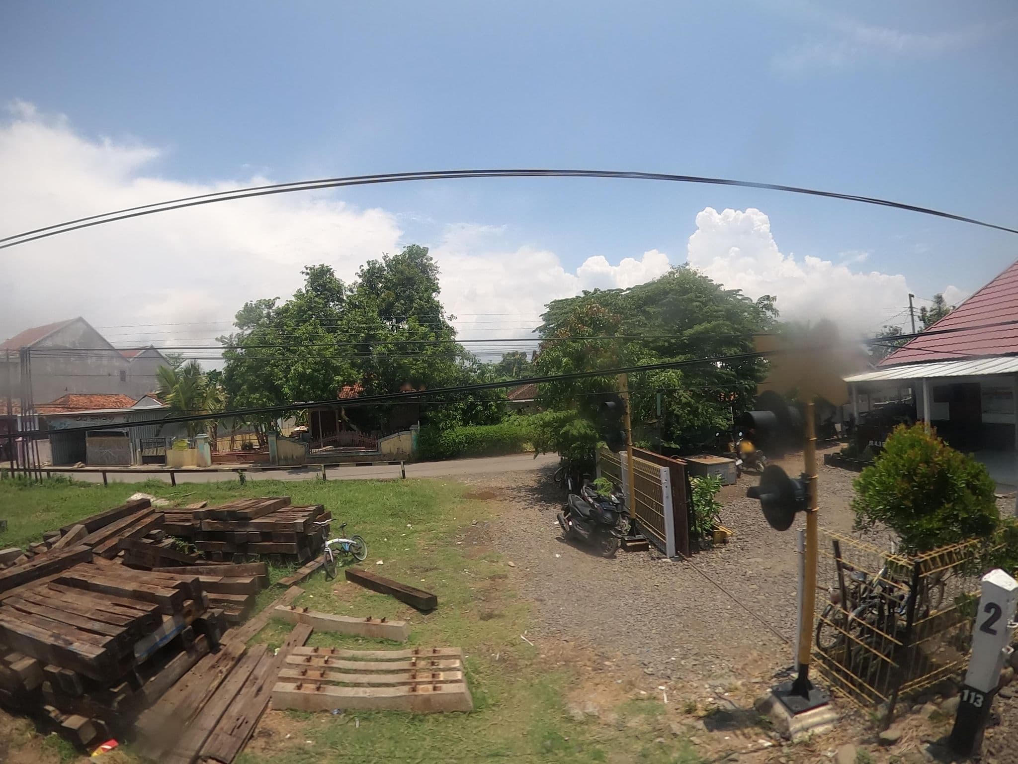 Street view near Regina hotel, Pemalang — © rgtm_ryuiki (CC BY-SA · Mapillary)