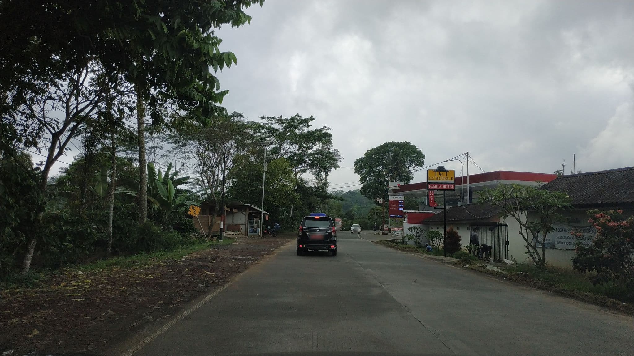 Street view near LC Hotel II, Weleri — © akrimullag (CC BY-SA · Mapillary)