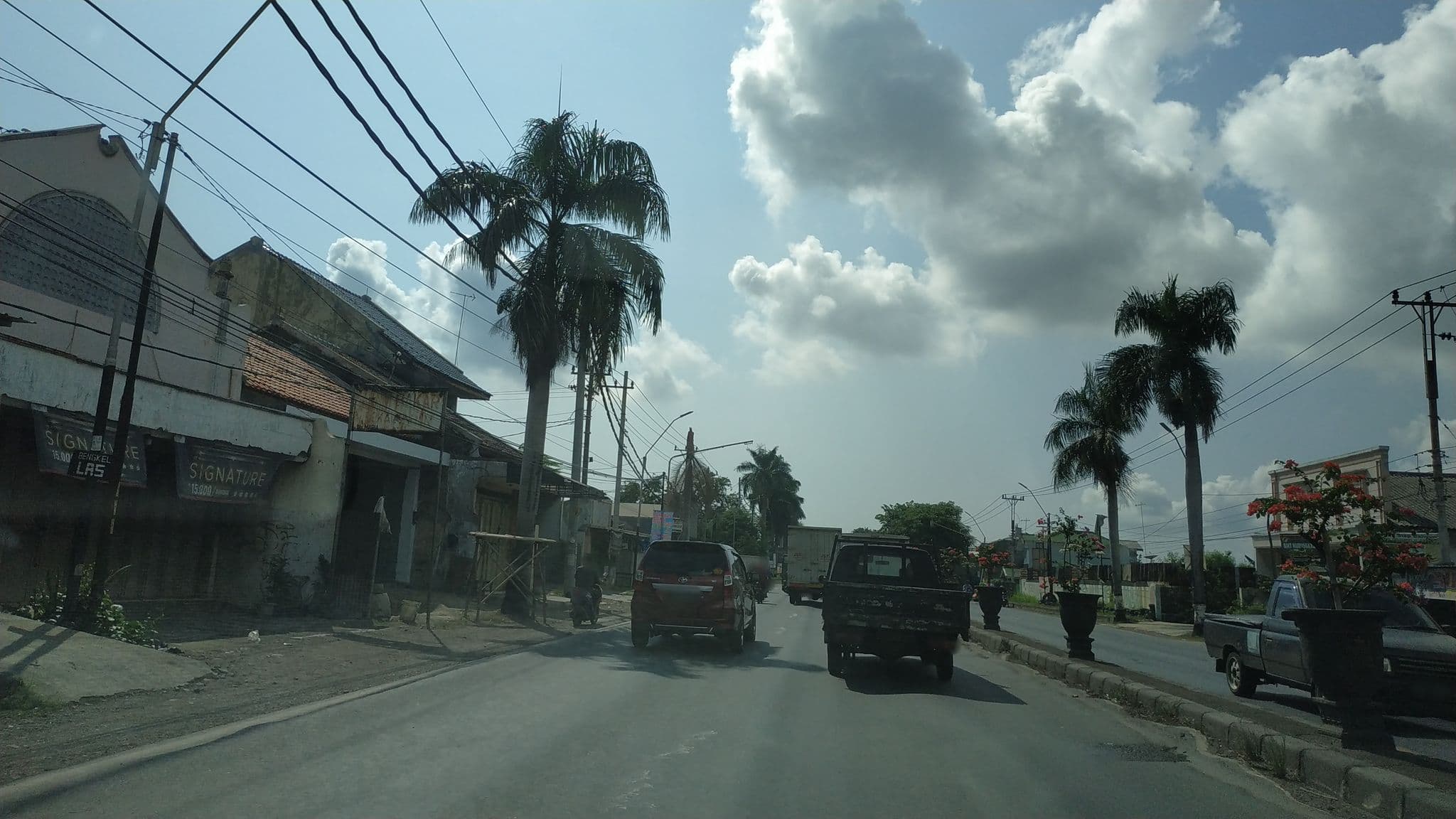Street view near Hotel aston purwokerto, Wiradesa — © zainabr (CC BY-SA · Mapillary)