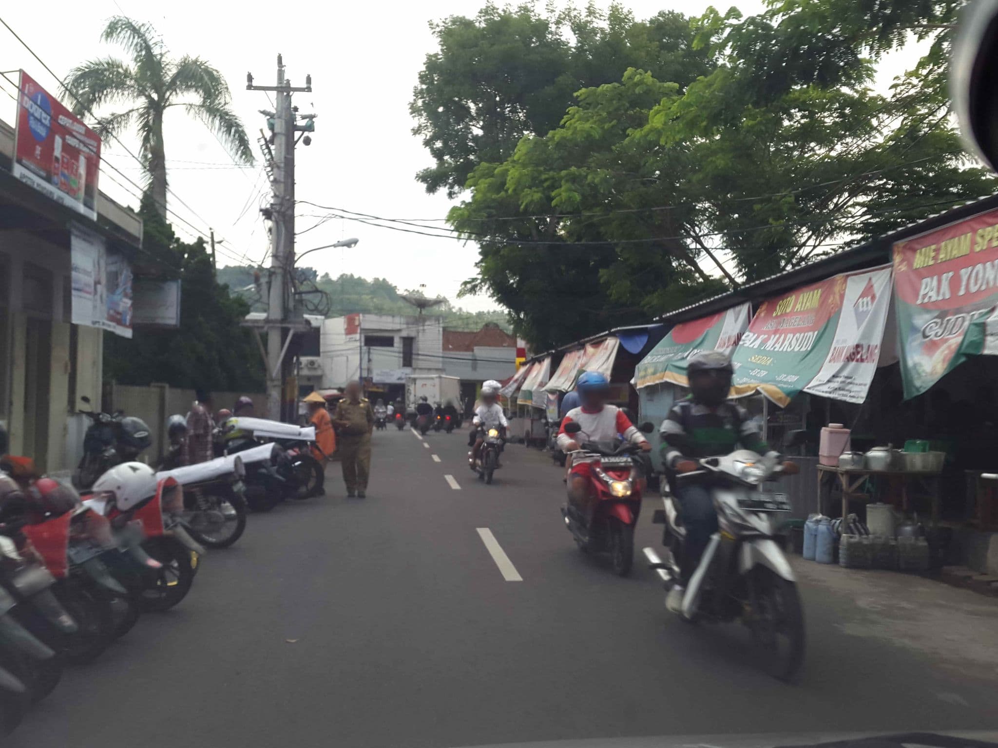 Street view near Swimming pool hotel sriti, Magelang — © roadroid (CC BY-SA · Mapillary)