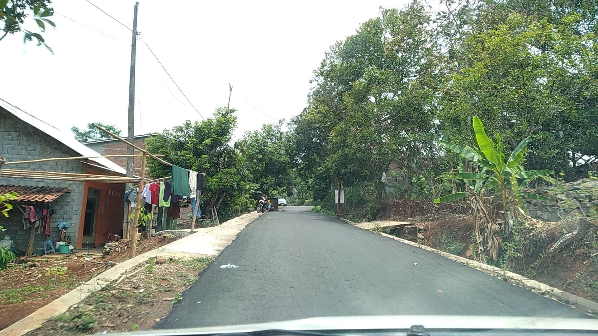 Street view near Kost Putri Griya Karaharjan, Ungaran — © roadroid (CC BY-SA · Mapillary)