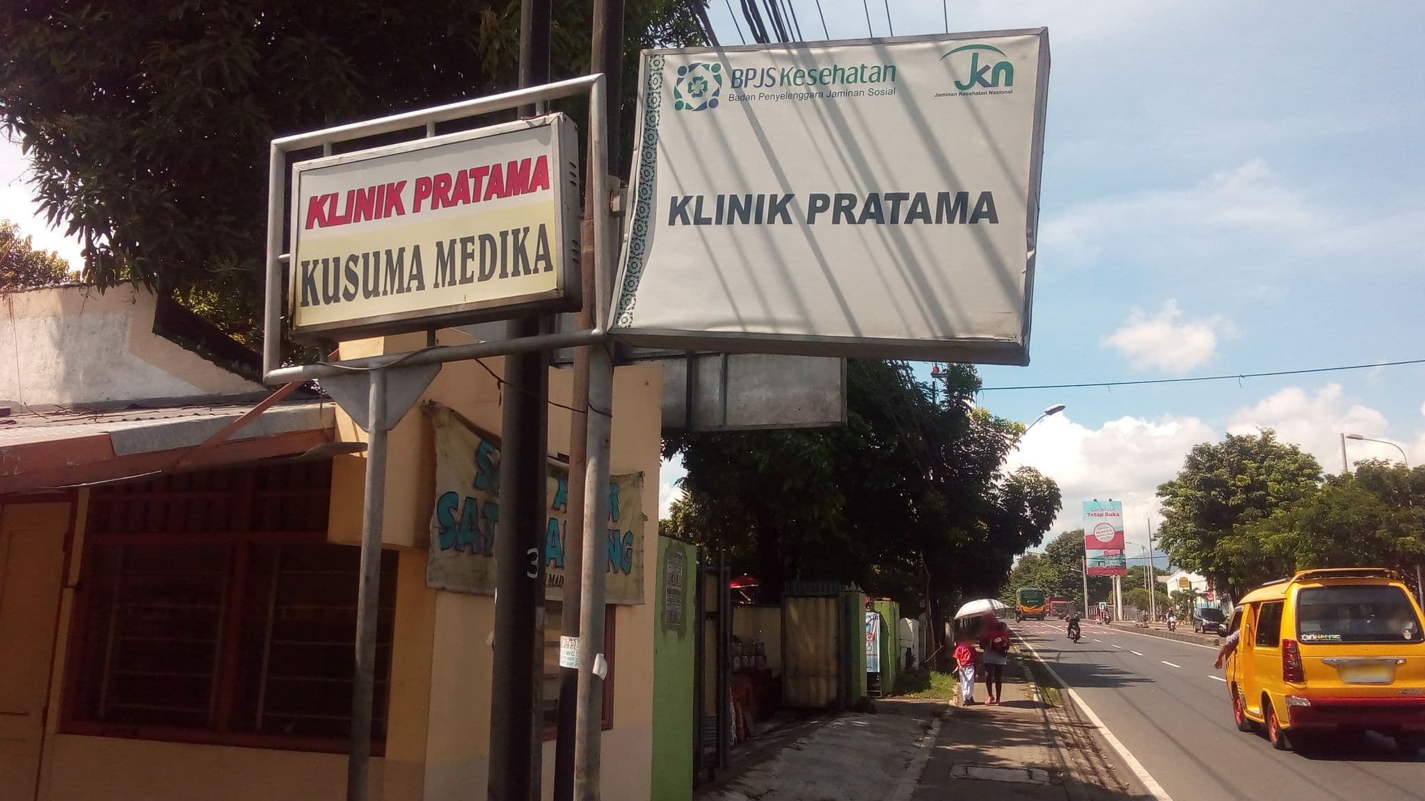 Street view near Hotel Daffam, Semarang — © muhammad_ghozy (CC BY-SA · Mapillary)