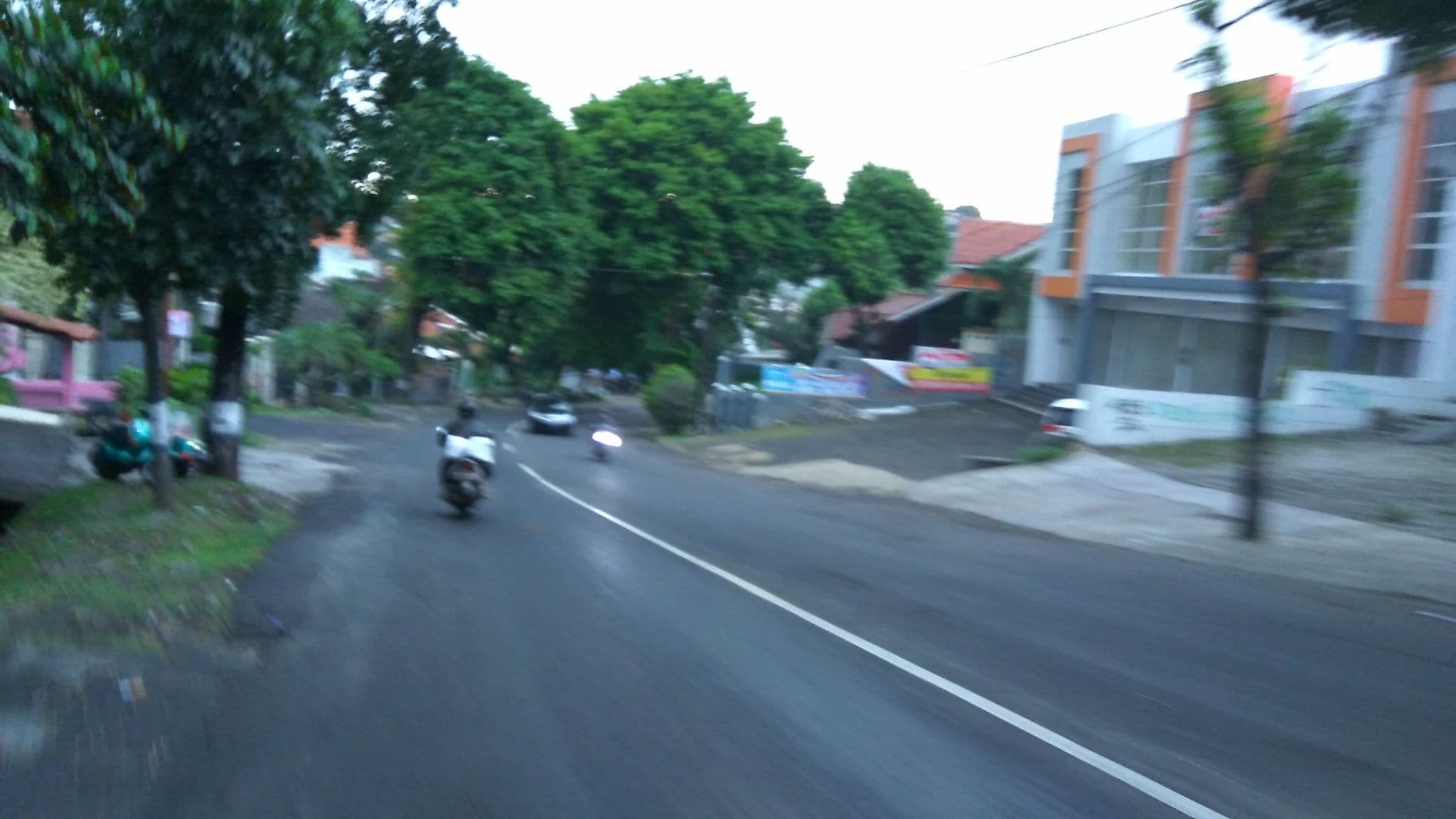 Street view near Hotel Abdulrahman Saleh Semarang RedPartner, Semarang — © arizalkawamuna (CC BY-SA · Mapillary)