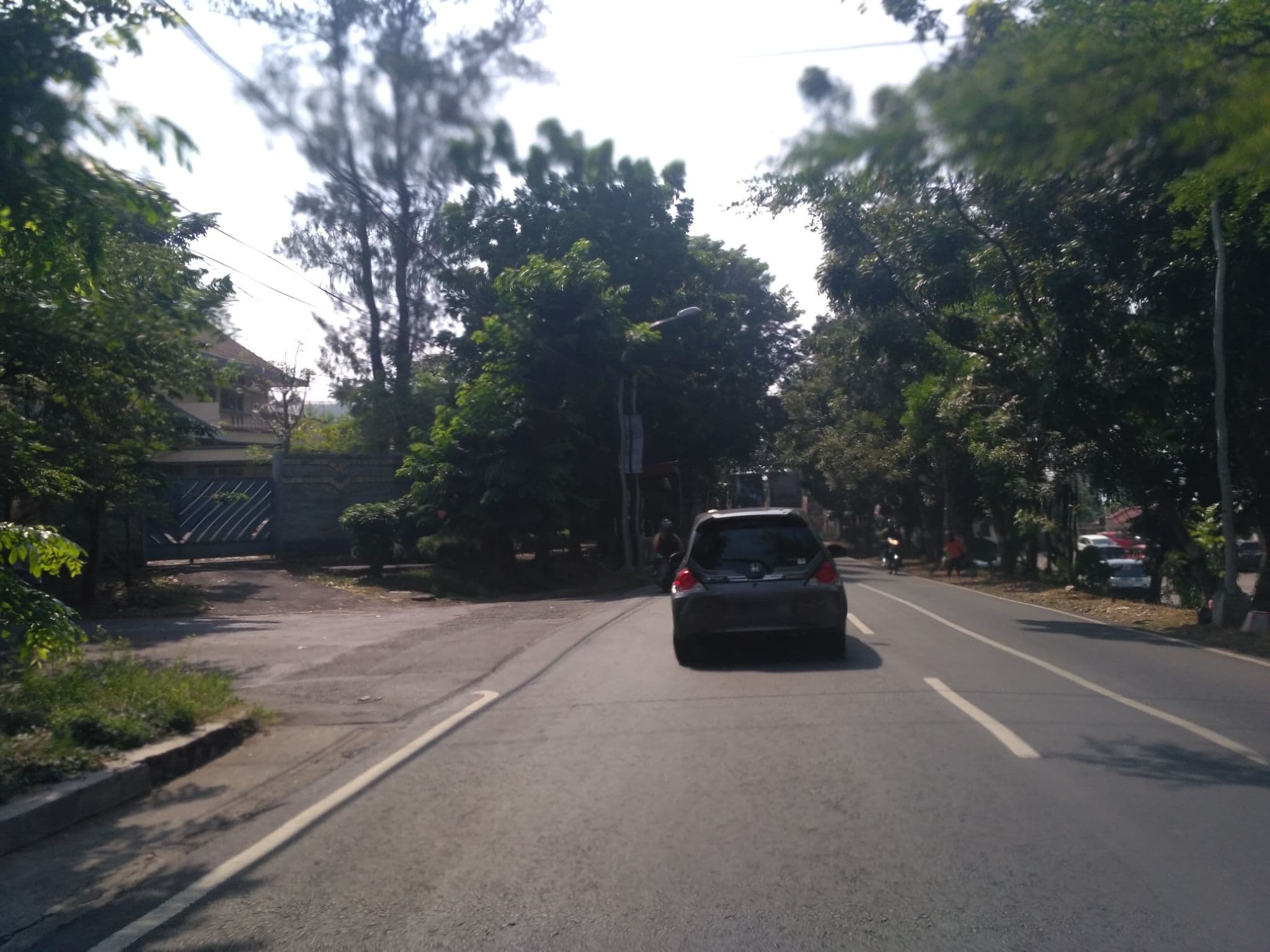 Street view near Siranda Hotel, Semarang — © nicolas_samosir (CC BY-SA · Mapillary)
