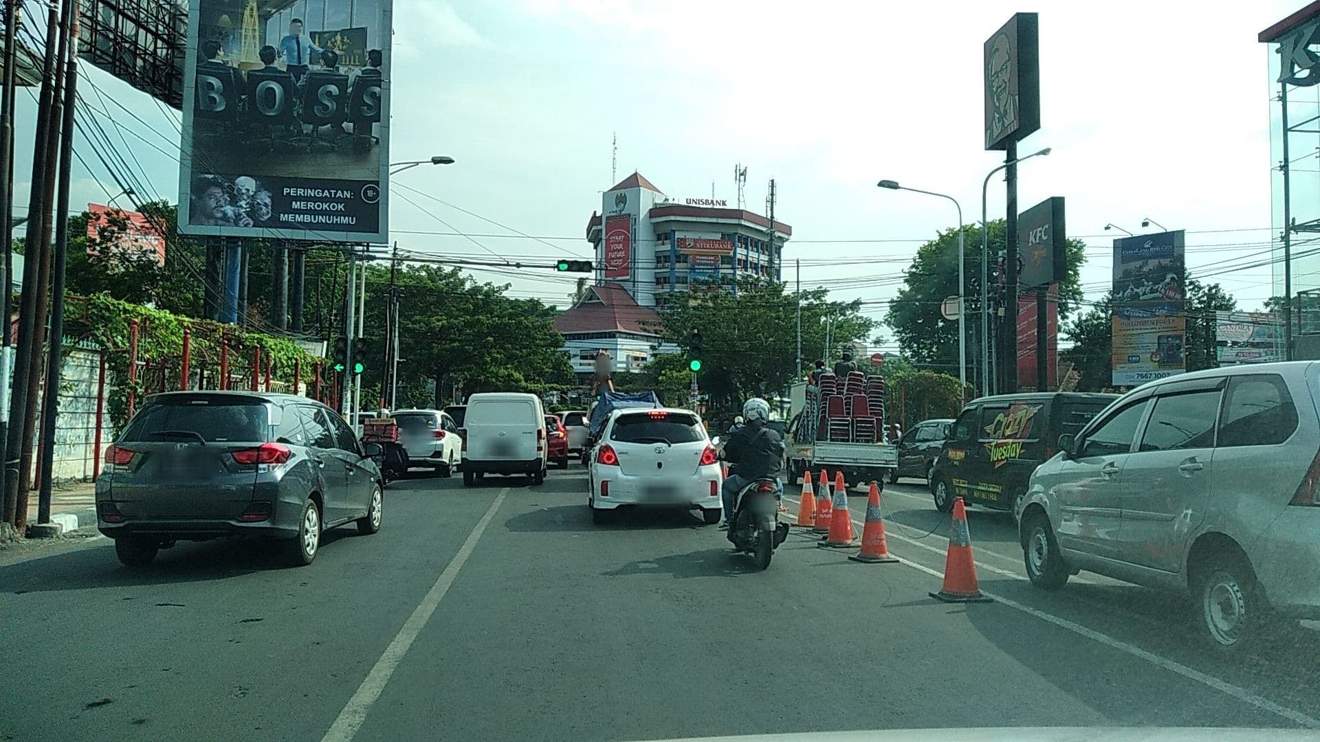 Street view near Best Western Hotel and Apartement, Semarang — © roadroid (CC BY-SA · Mapillary)