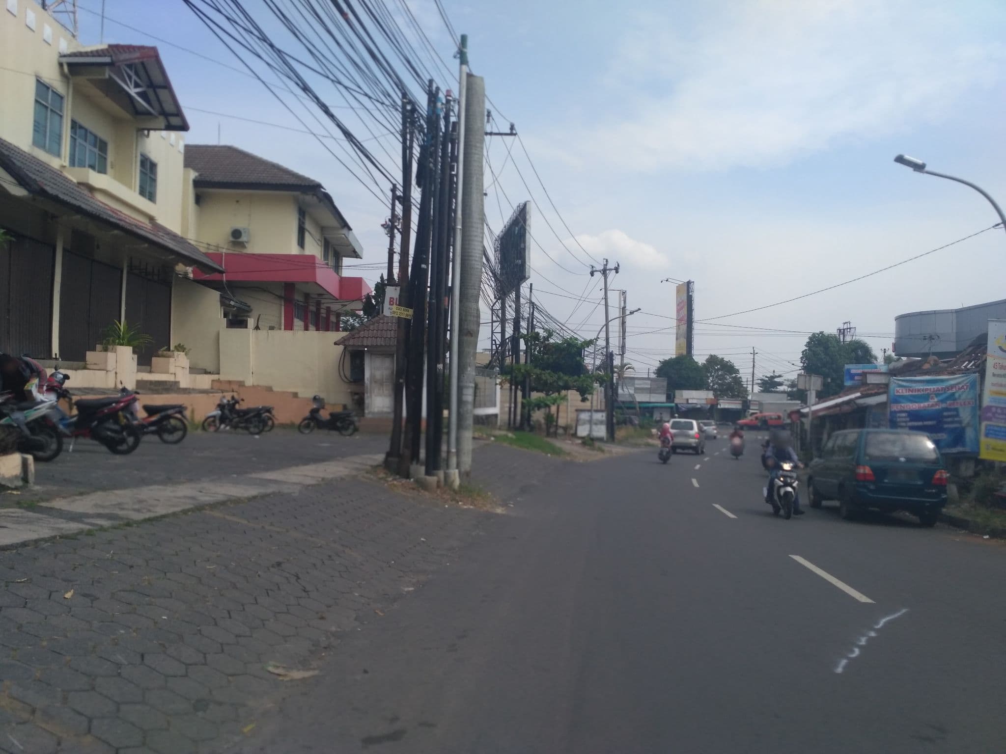 Street view near Rama hote pati, Semarang — © nicolas_samosir (CC BY-SA · Mapillary)