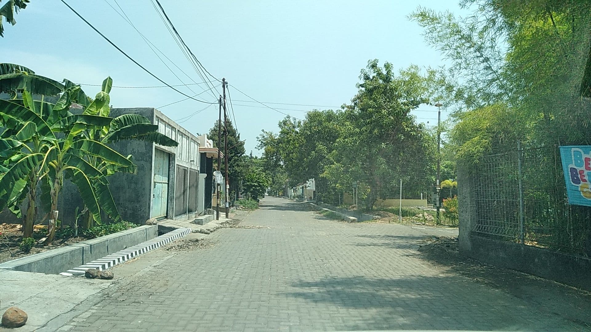 Street view near Yogyakarta, Mranggen — © roadroid (CC BY-SA · Mapillary)