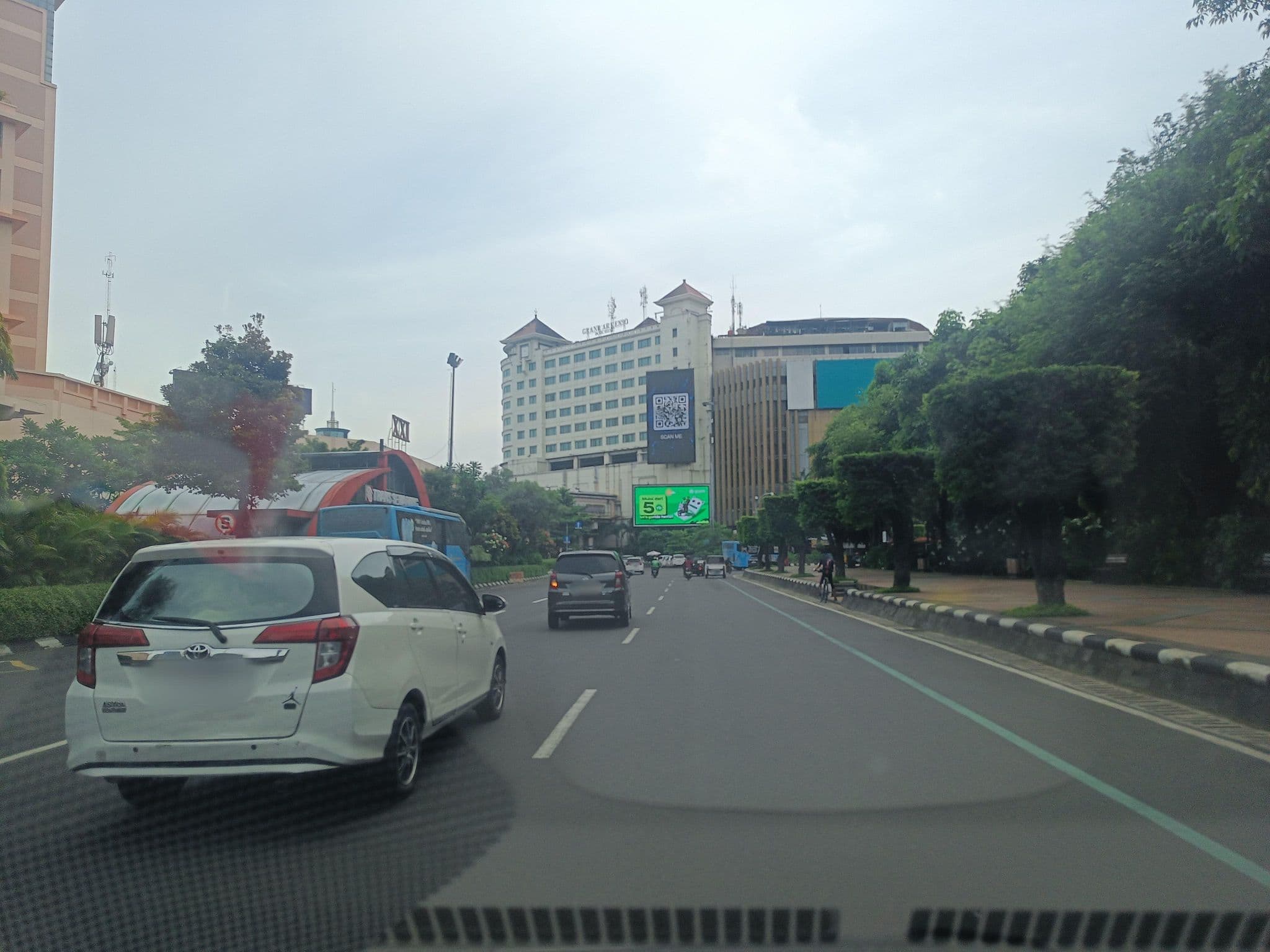 Street view near Room 630, Semarang — © hen0ch (CC BY-SA · Mapillary)