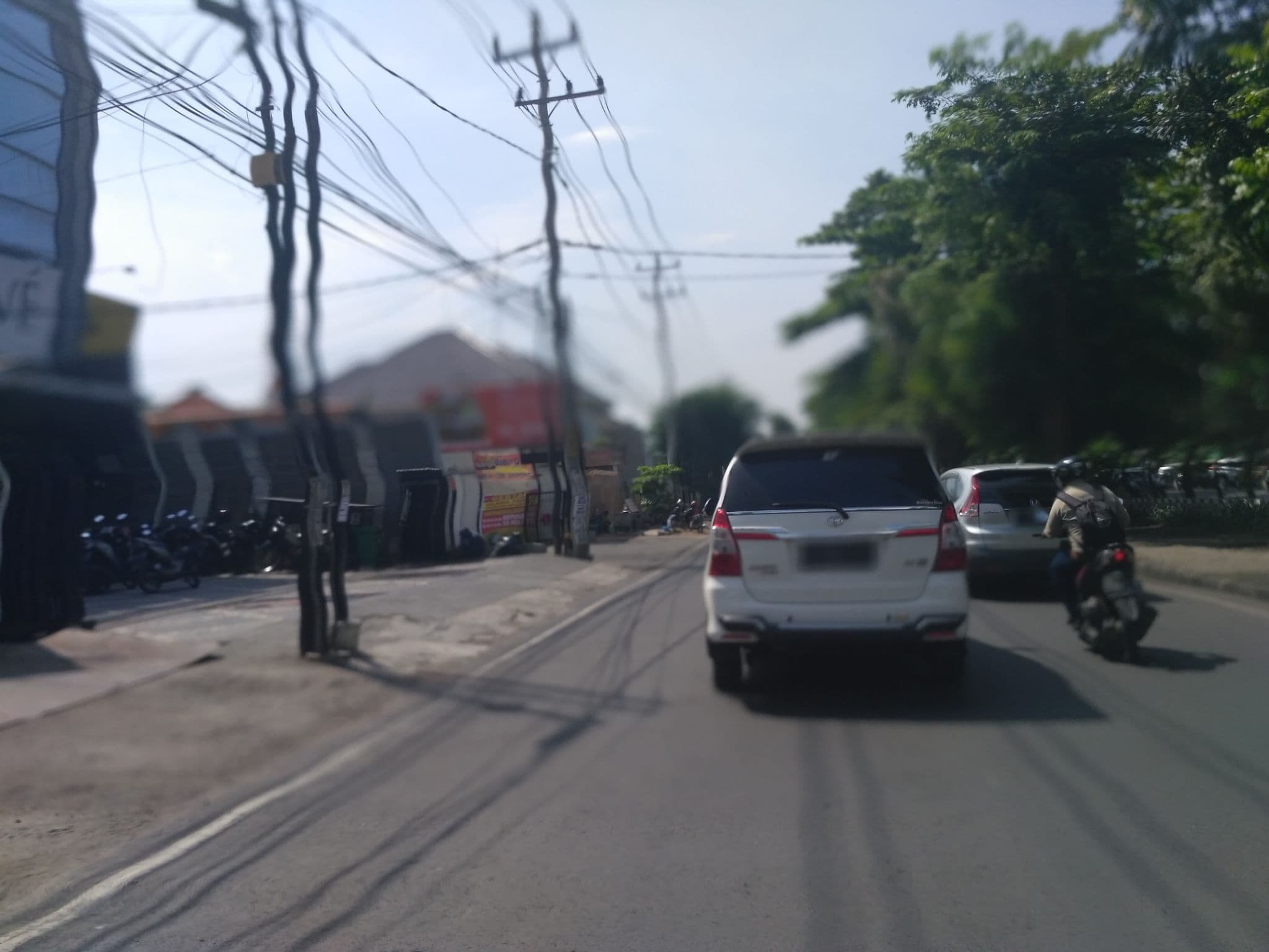 Street view near @ HOM by Horison Hotel, Semarang — © nicolas_samosir (CC BY-SA · Mapillary)