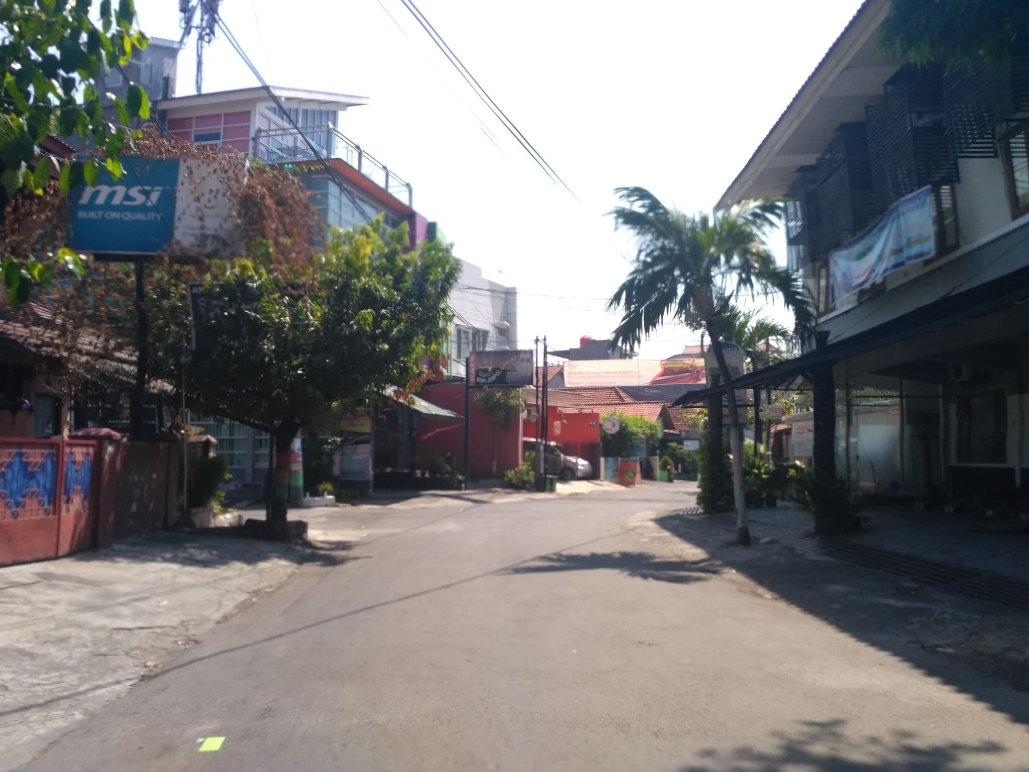 Street view near Permata Guest House, Semarang — © nicolas_samosir (CC BY-SA · Mapillary)